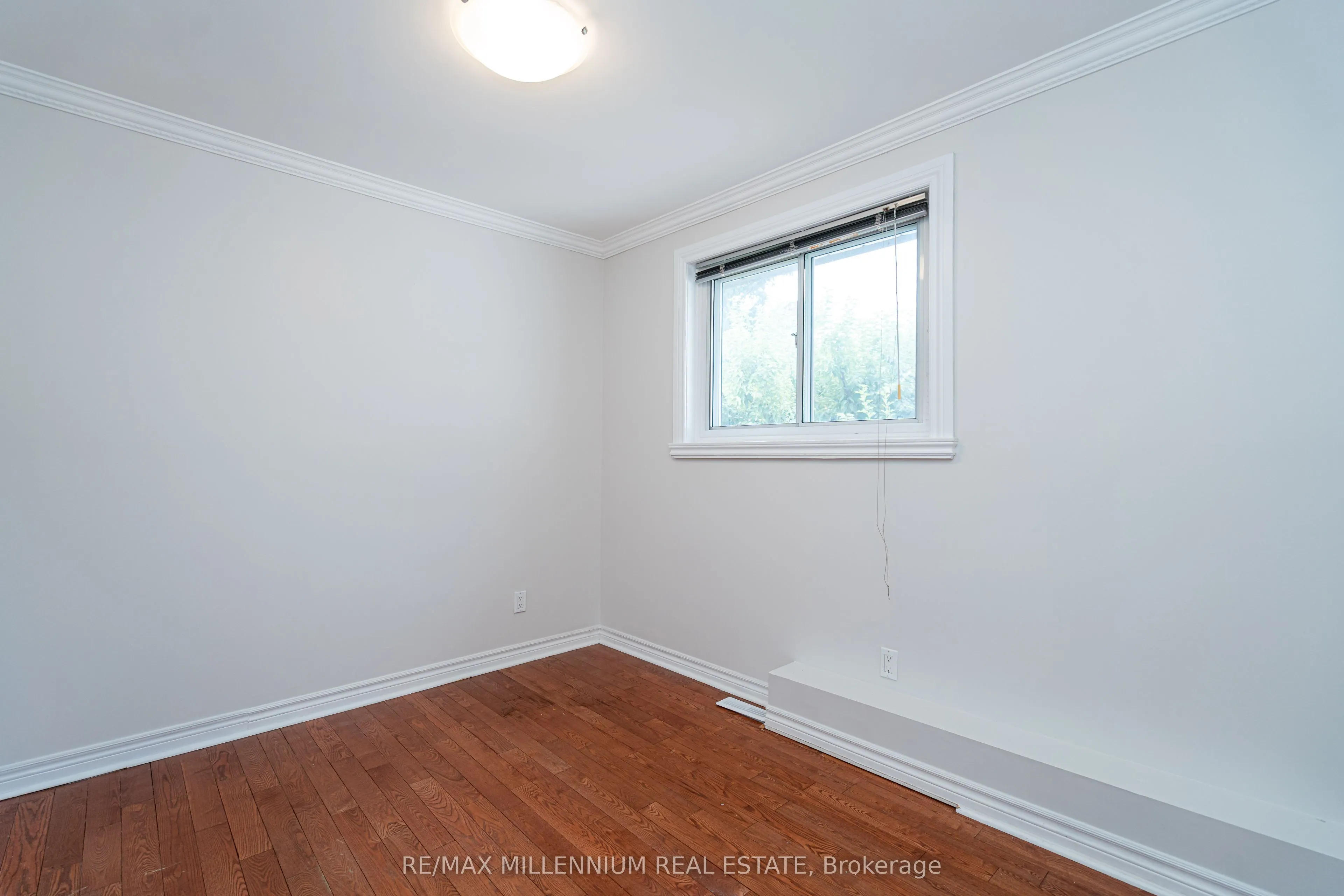 120 Madoc Drive