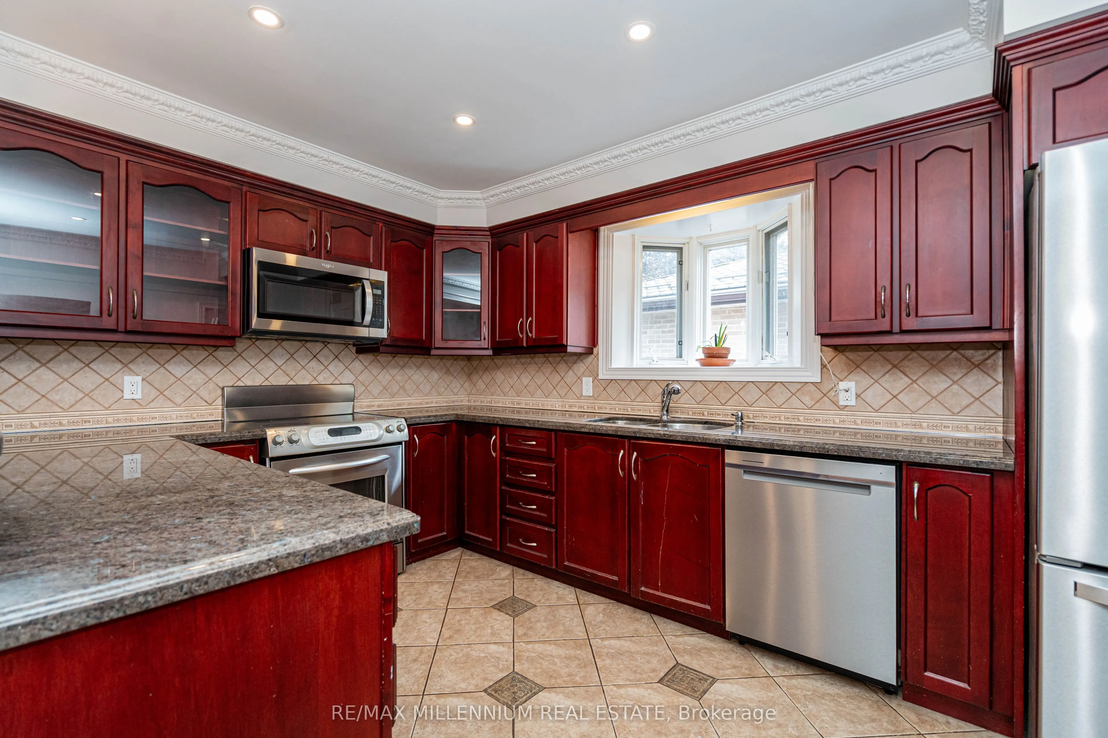 120 Madoc Drive
