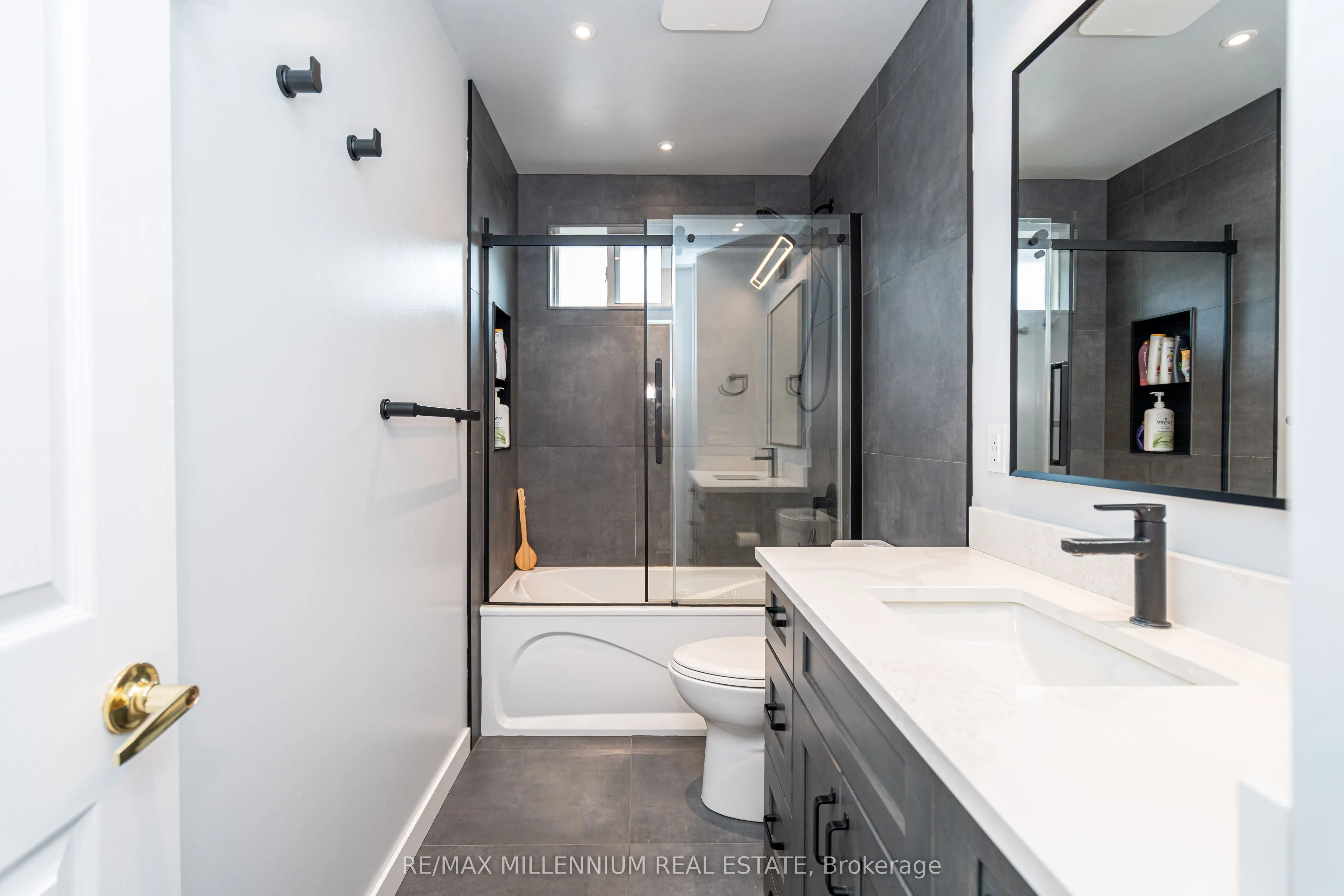 120 Madoc Drive