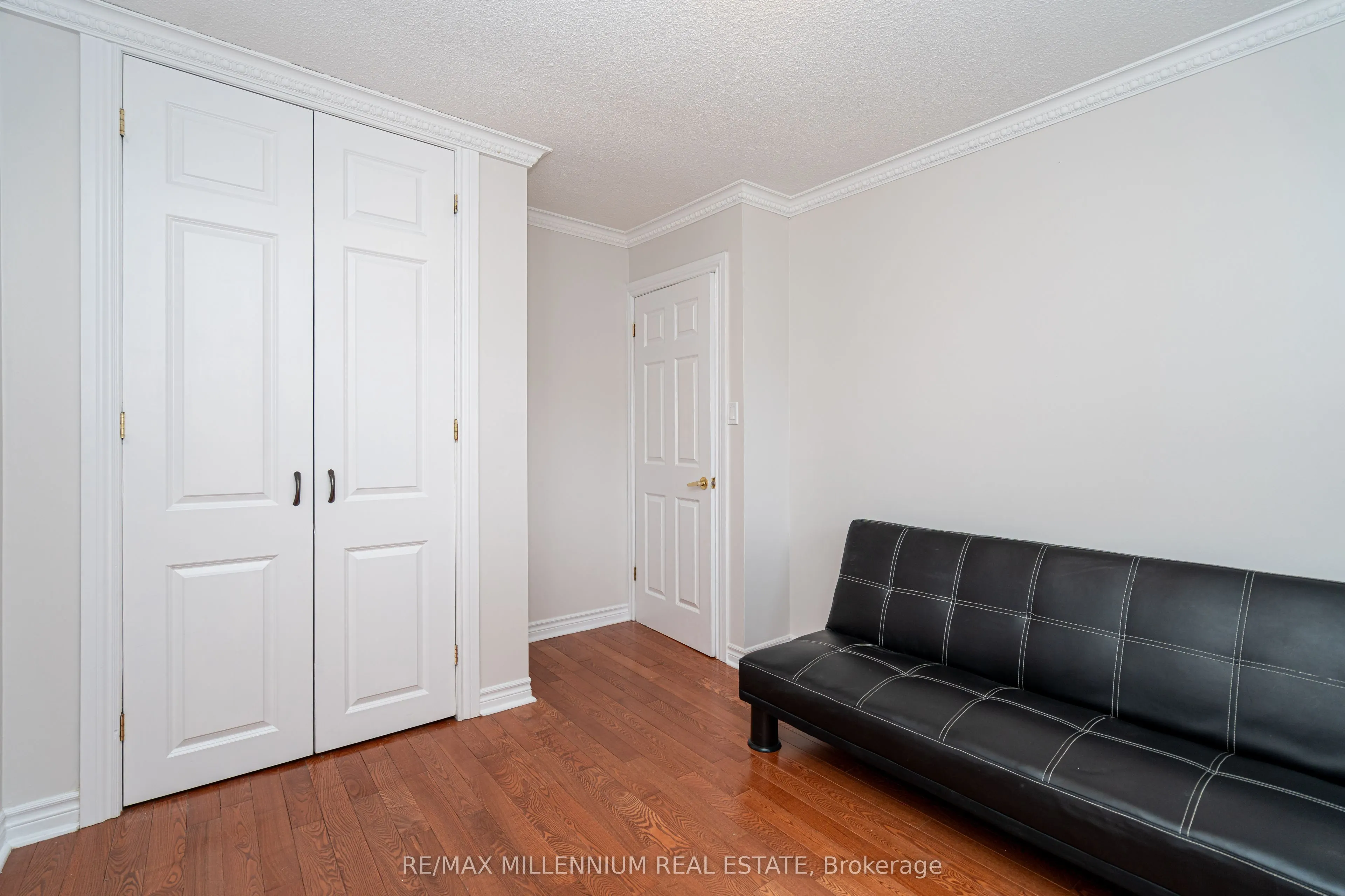 120 Madoc Drive