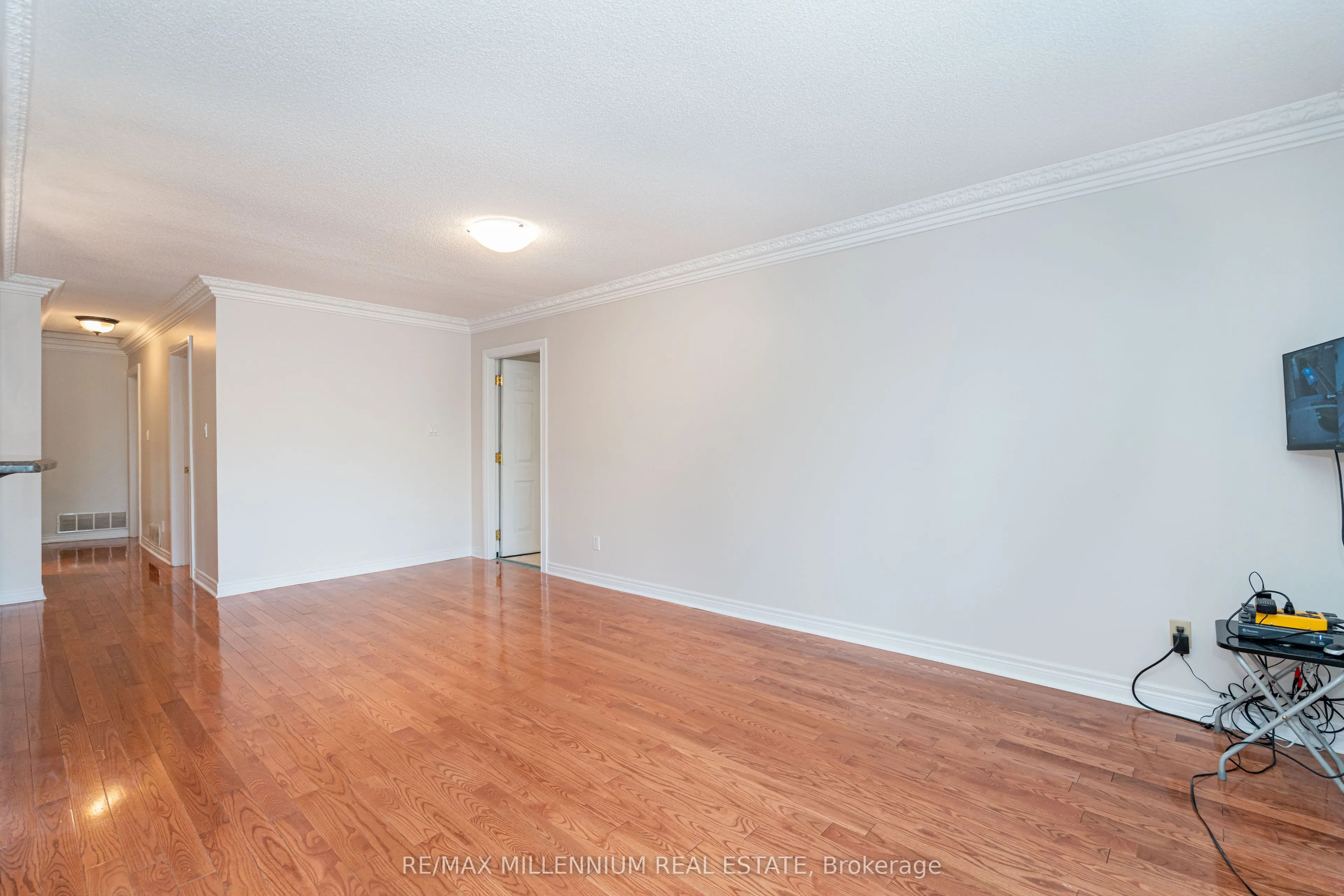 120 Madoc Drive