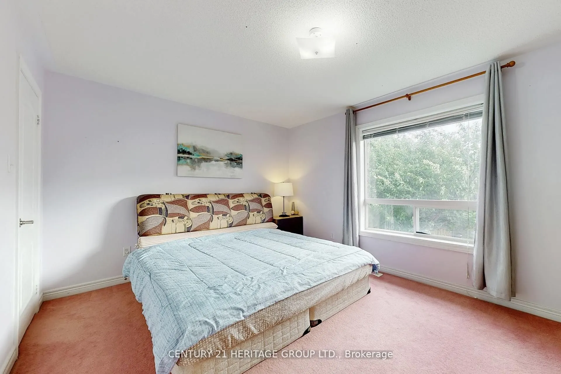 4 Sunnyvale Gate
