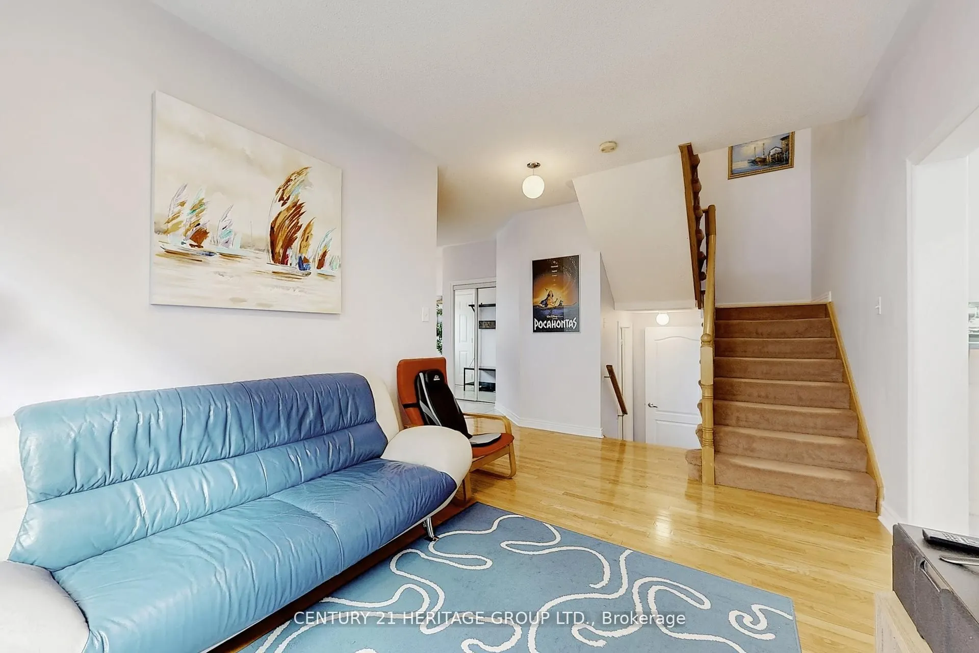 4 Sunnyvale Gate