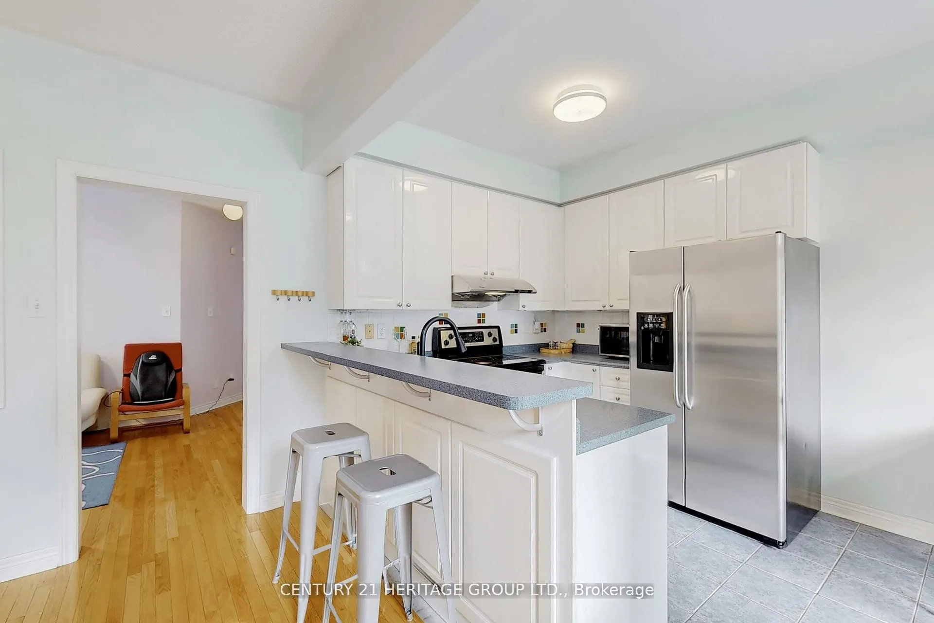 4 Sunnyvale Gate
