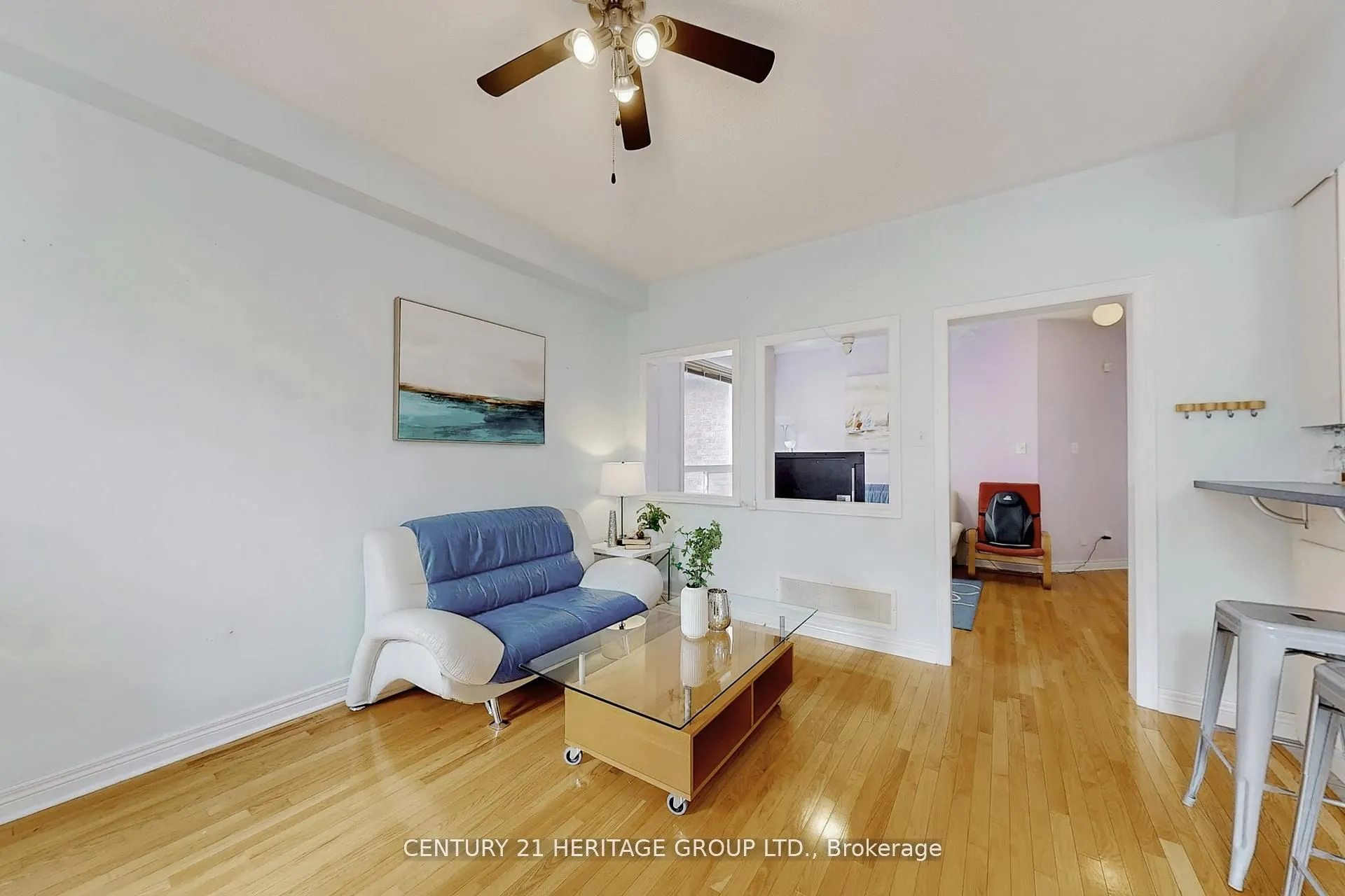 4 Sunnyvale Gate