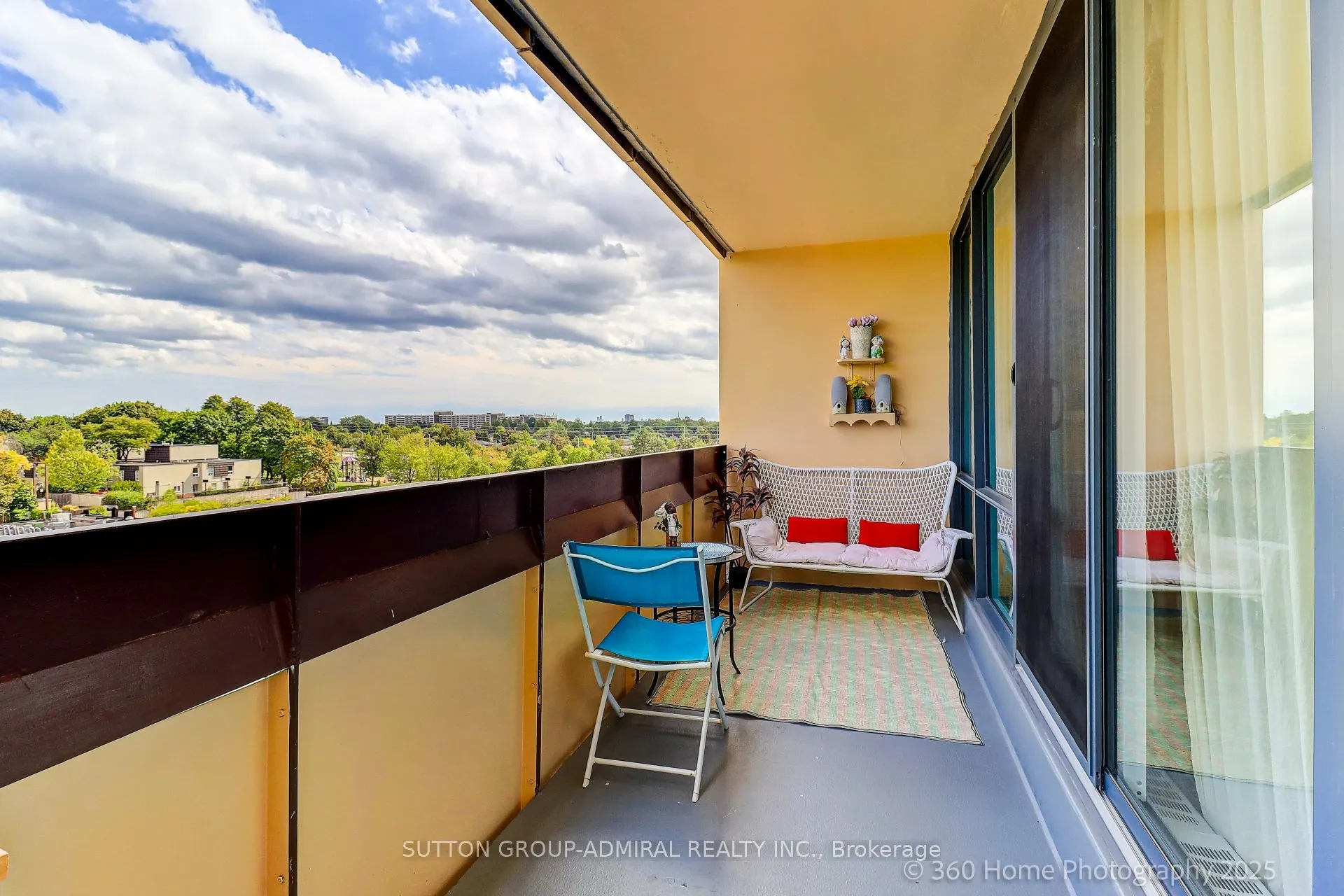 455 Sentinel Road, #711