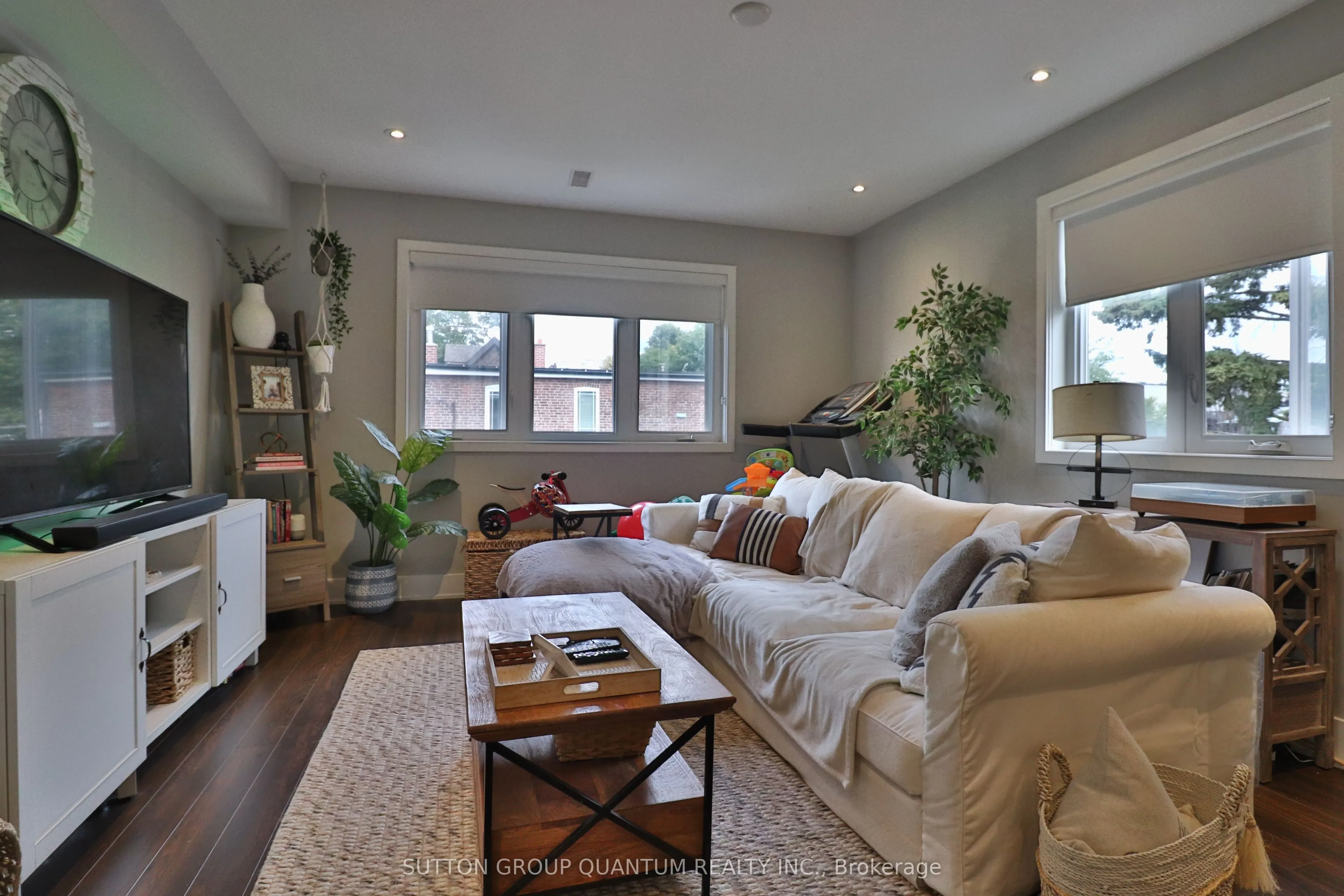 35 Cloverdale Road, #2nd Fl