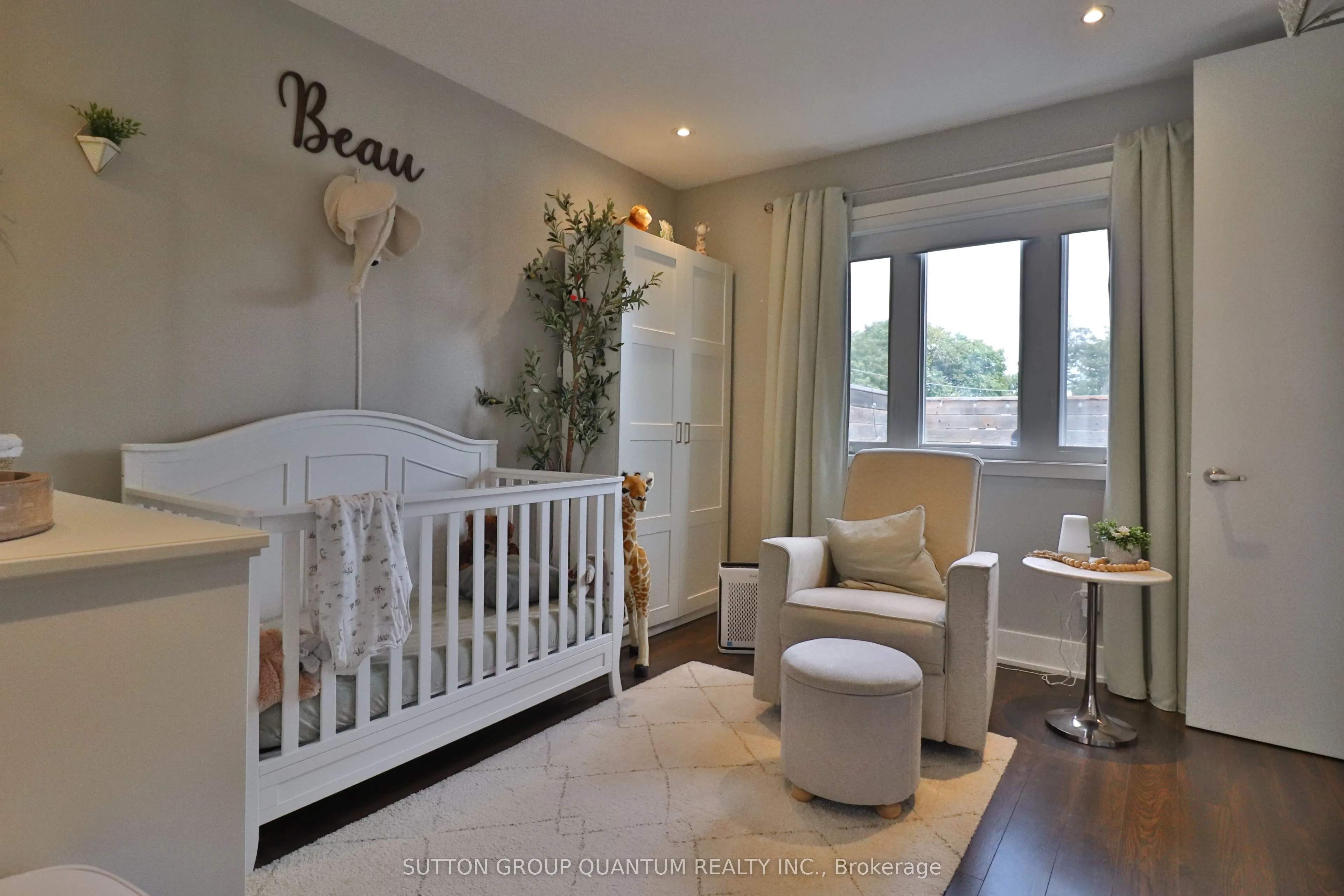 35 Cloverdale Road, #2nd Fl
