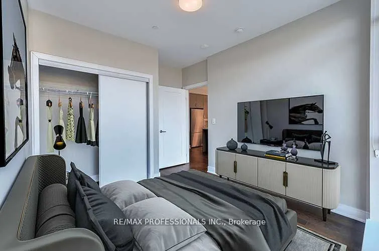 1575 Lakeshore Road W, #GR20