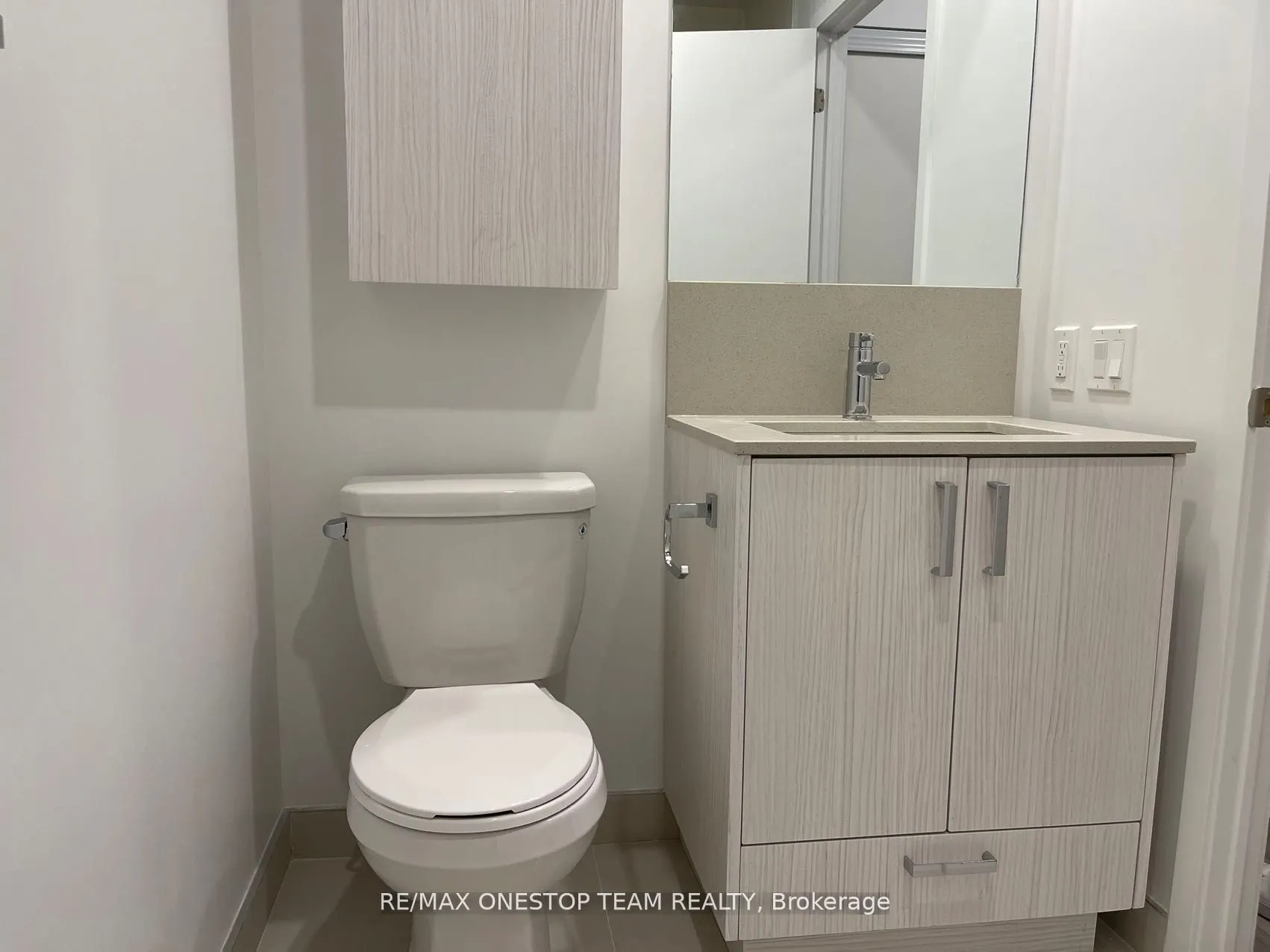 1787 St Clair Avenue W, #902