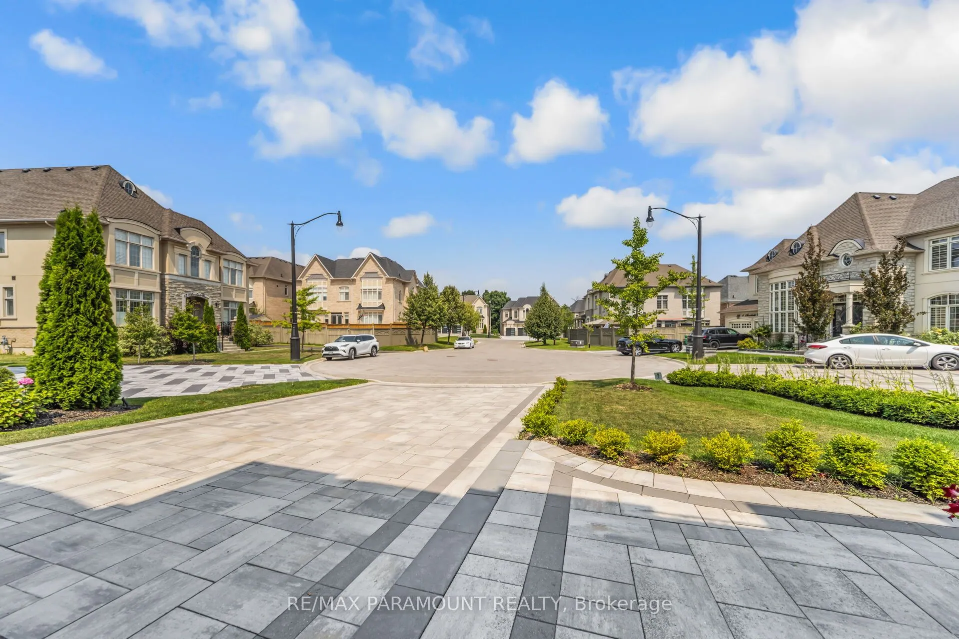 8 Accolade Court