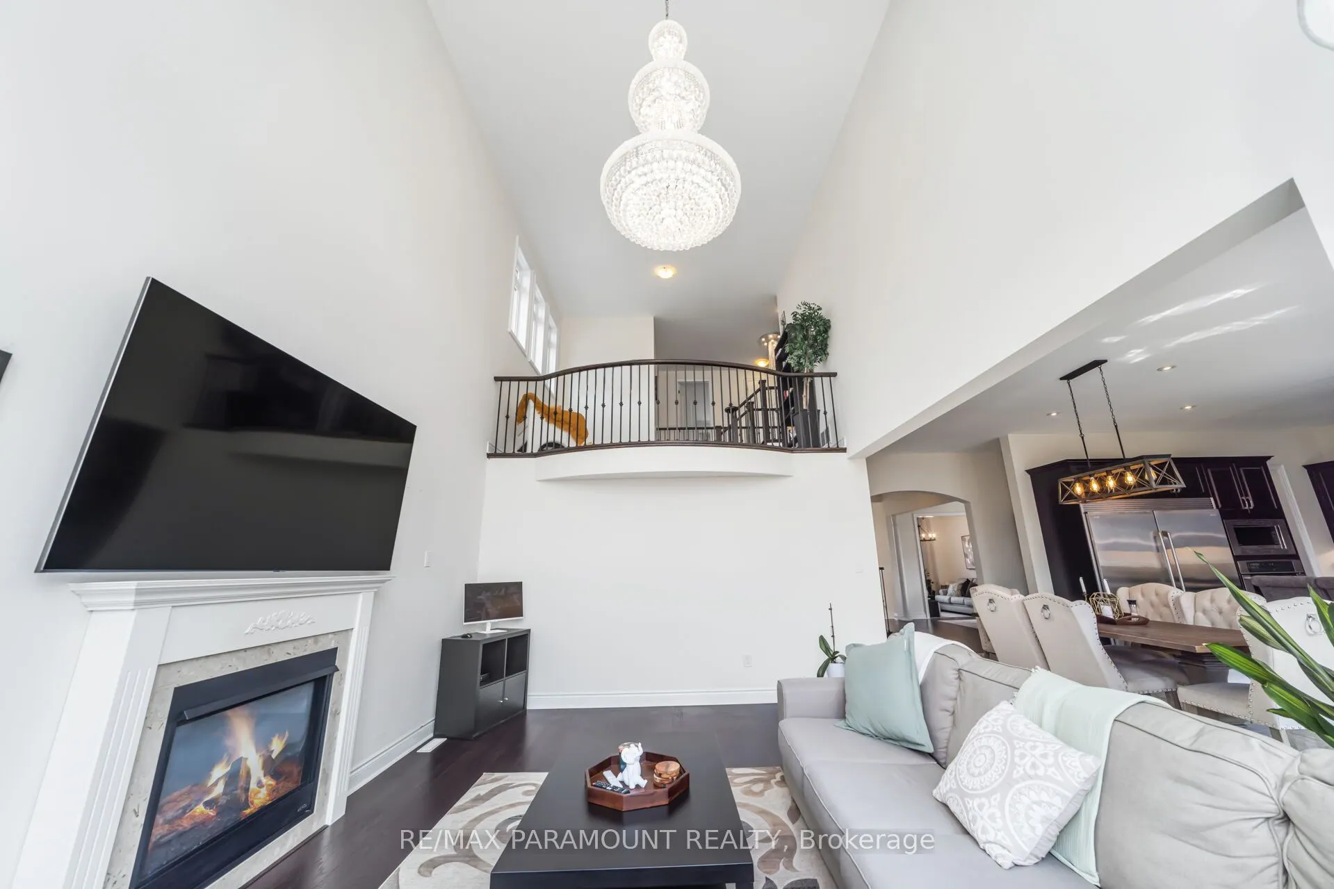 8 Accolade Court
