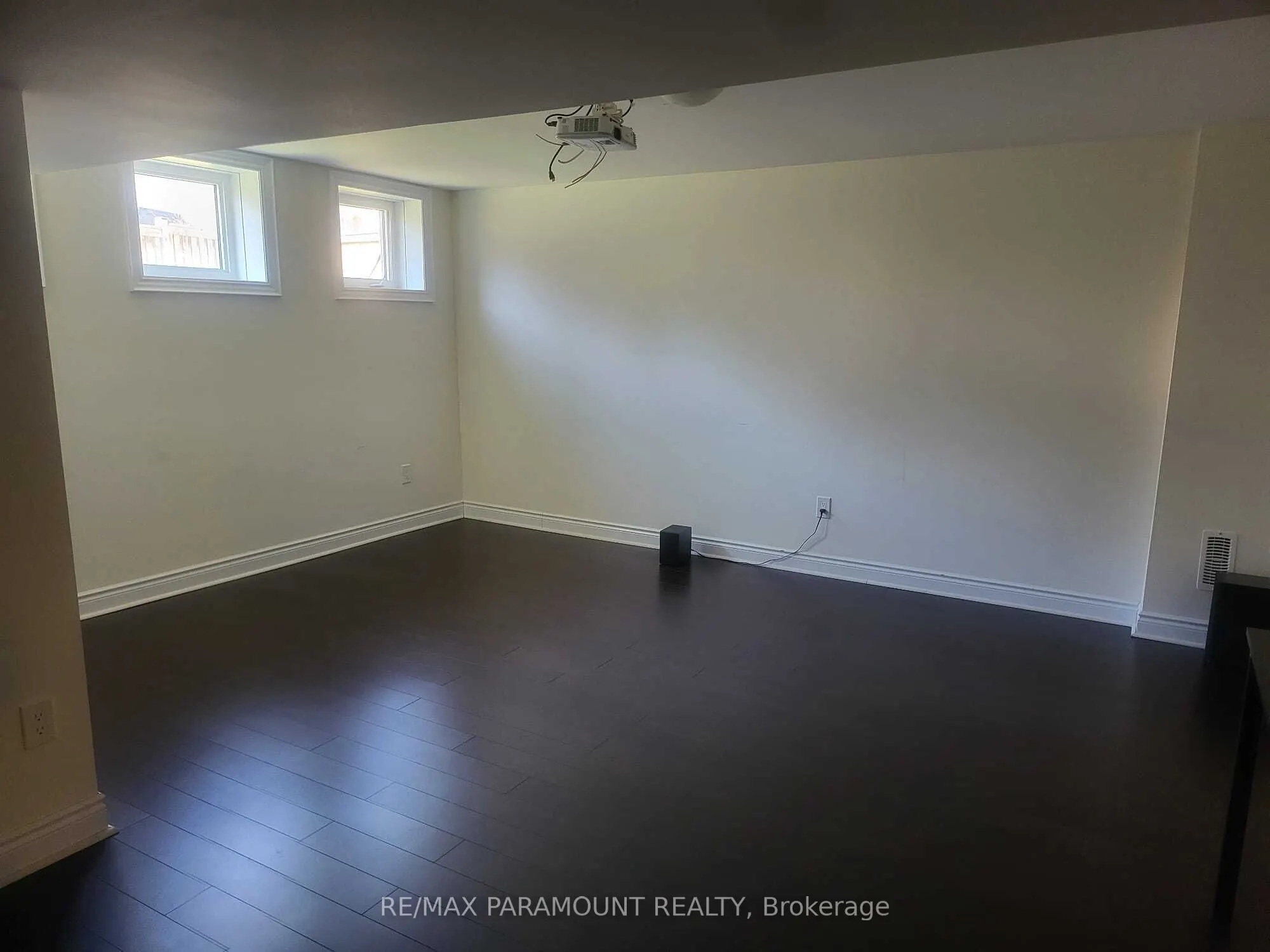 8 Accolade Court