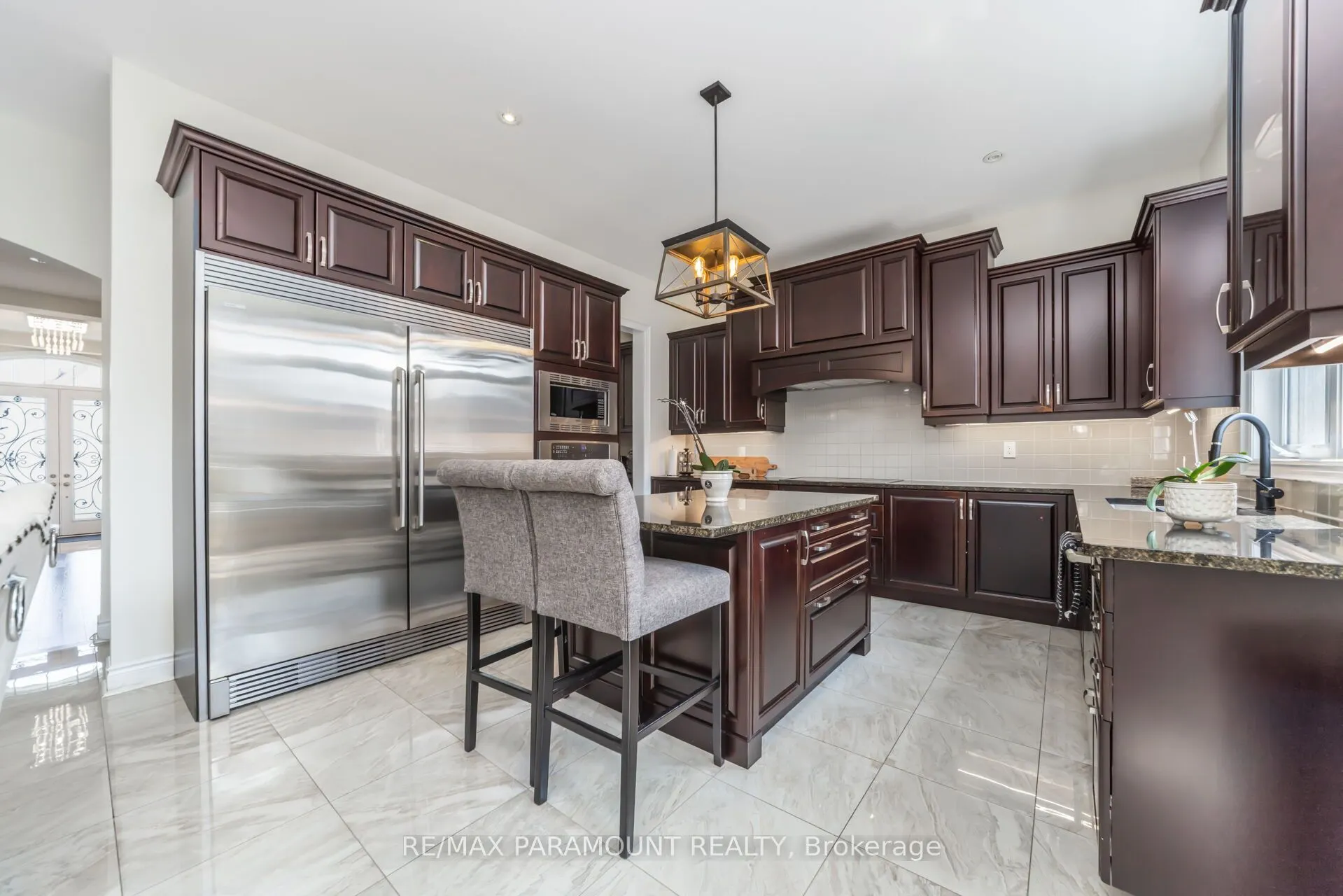 8 Accolade Court