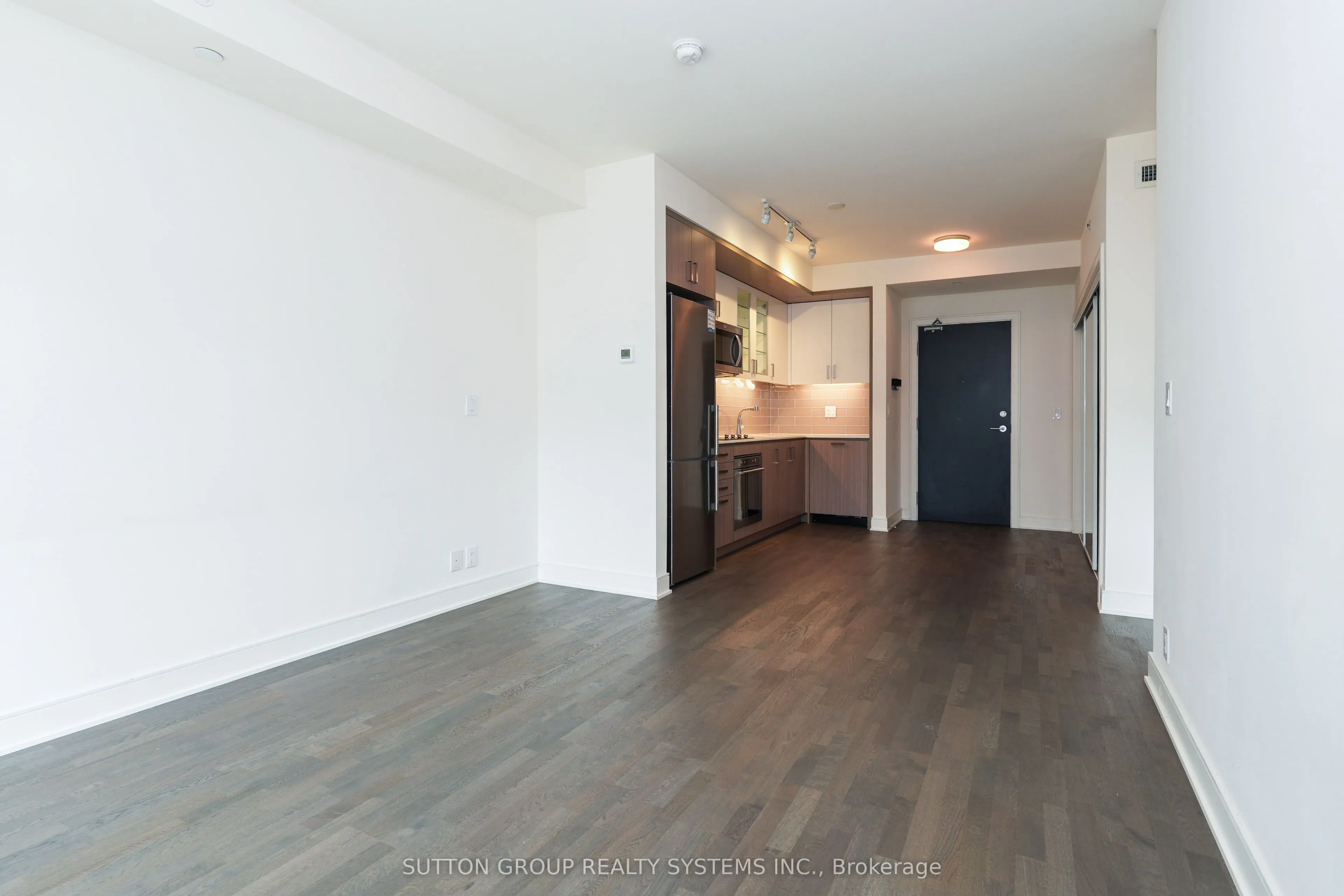 1575 Lakeshore Road, #357