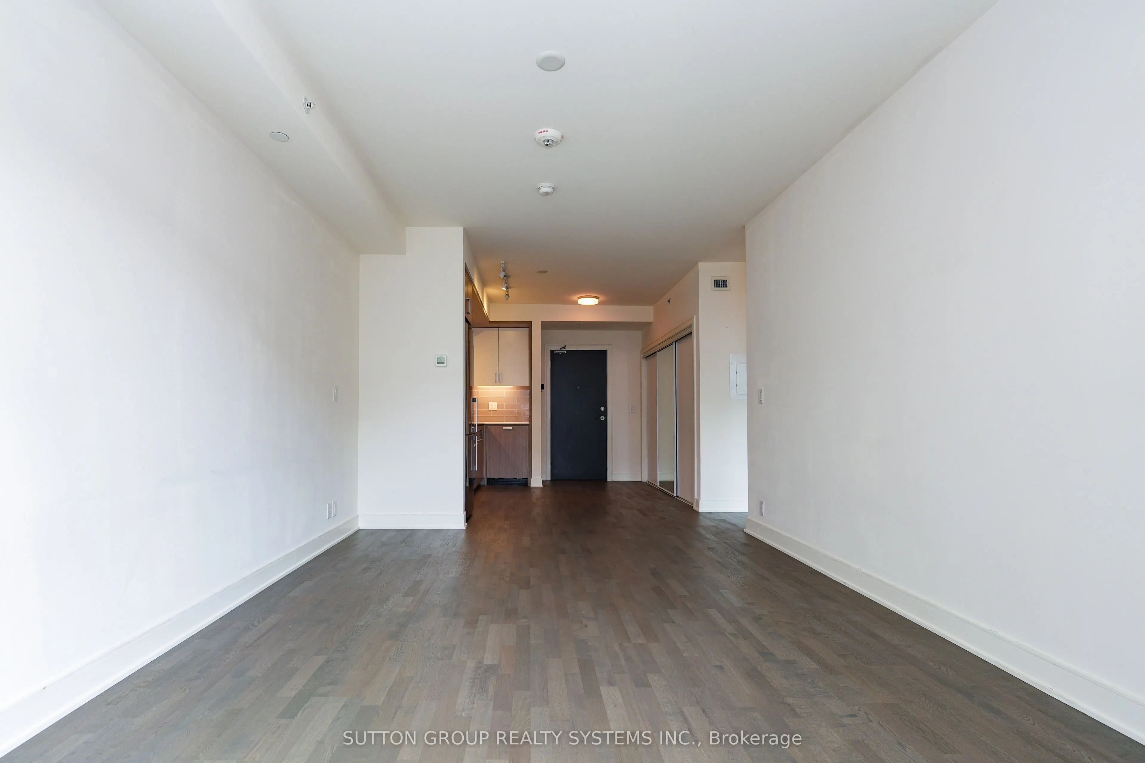 1575 Lakeshore Road, #357