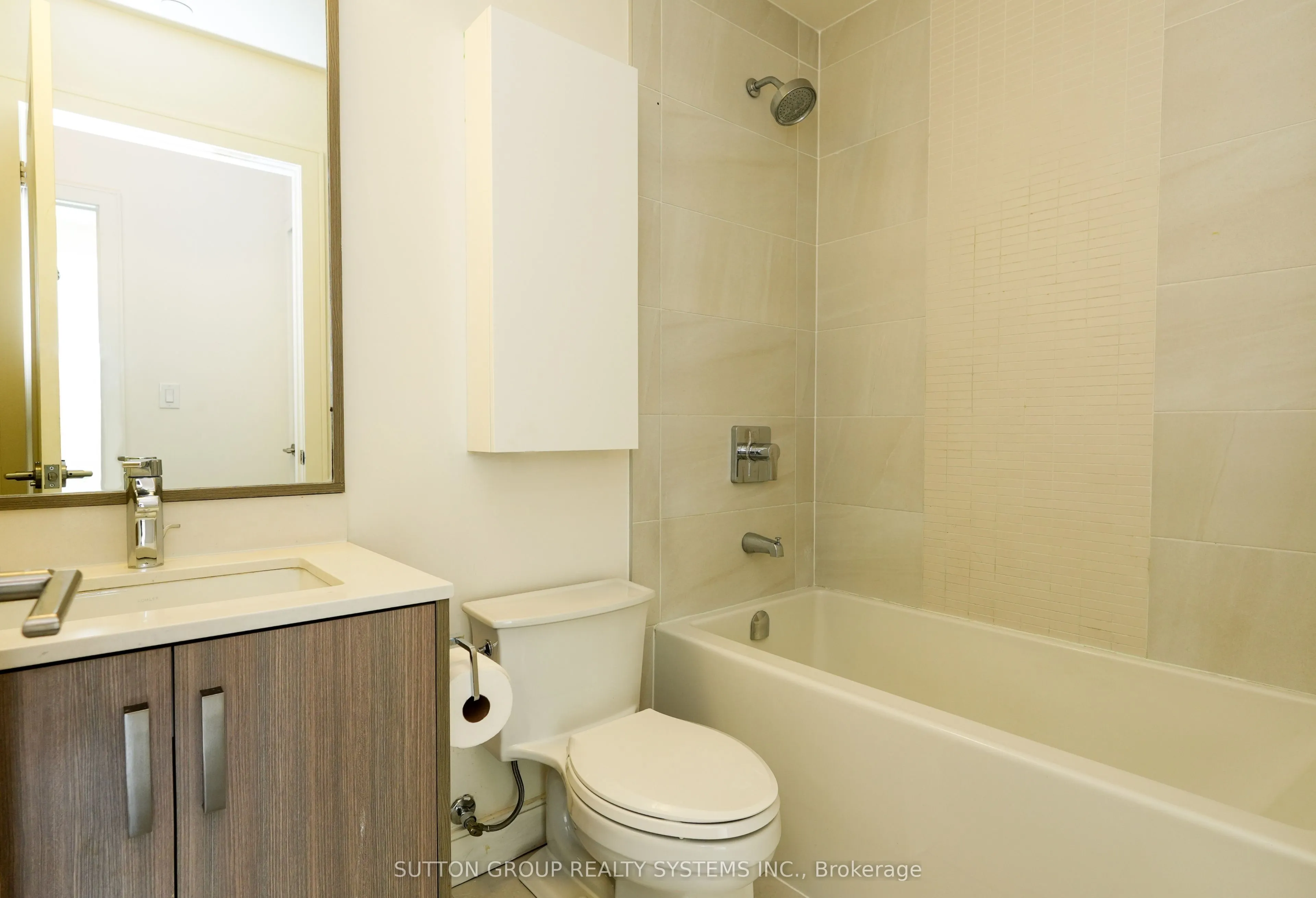 1575 Lakeshore Road, #357