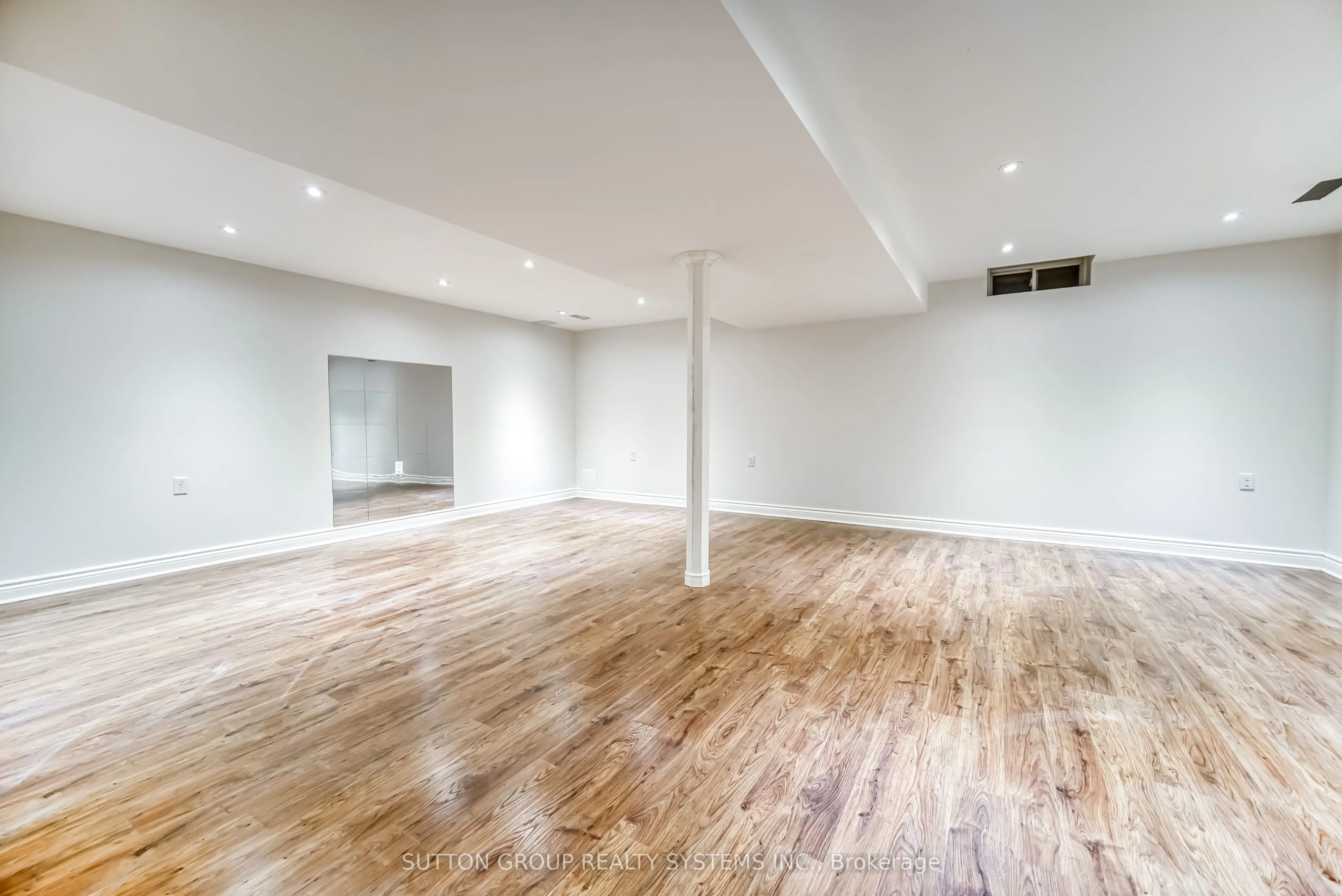3806 Quiet Creek Drive