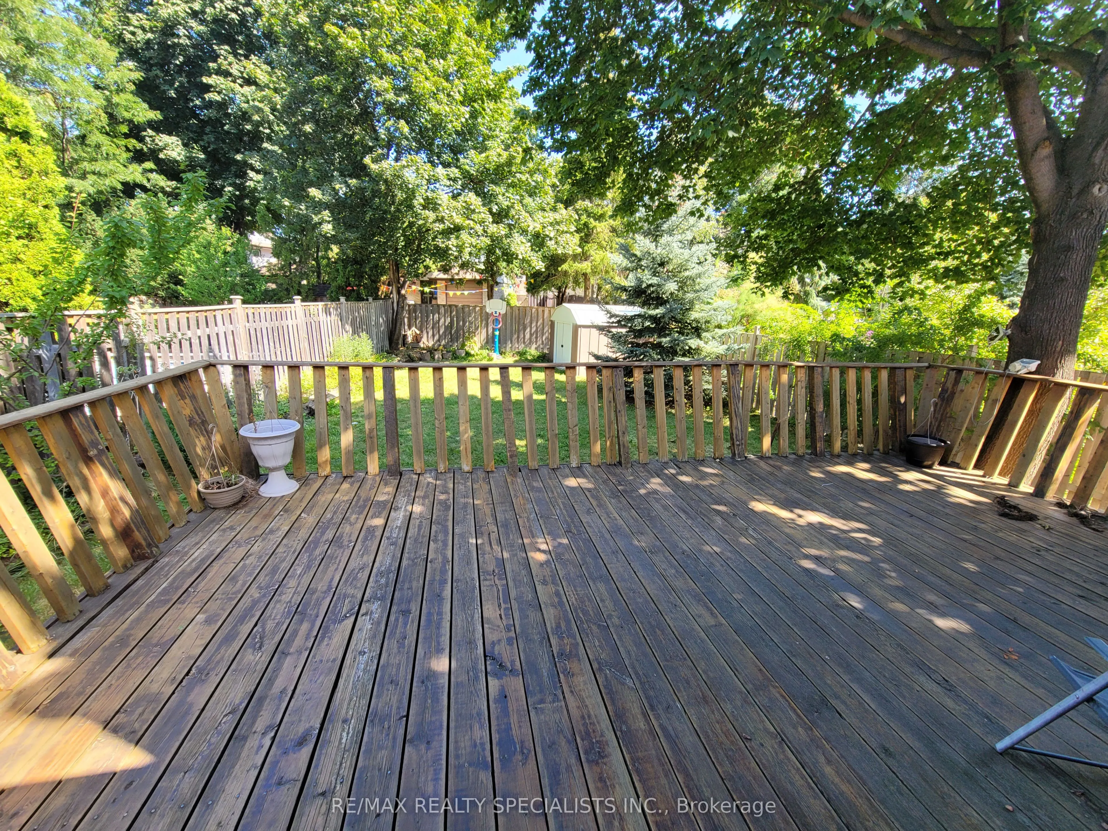 6795 Shelter Bay Road