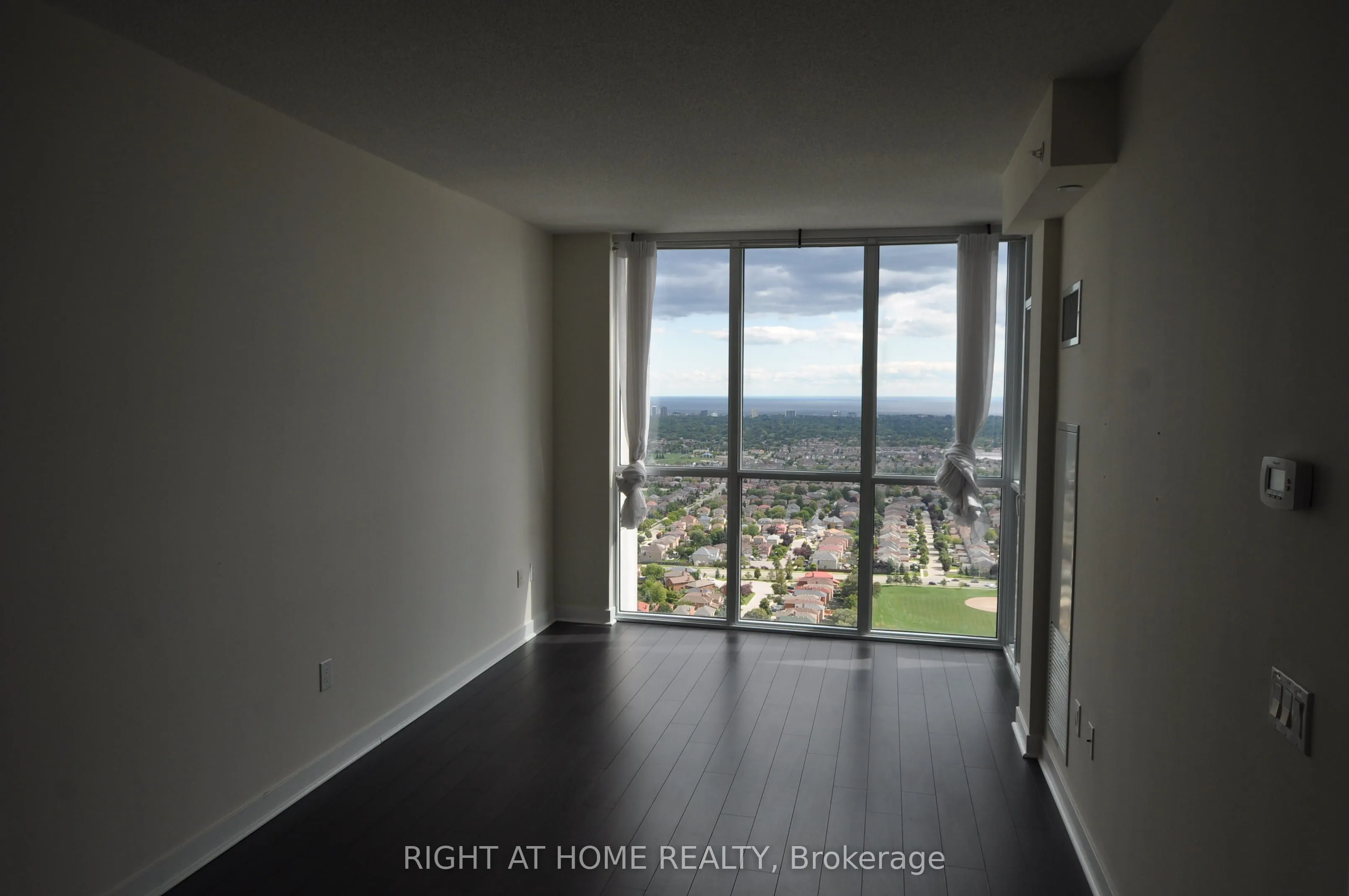 3975 Grand Park Drive, #3403