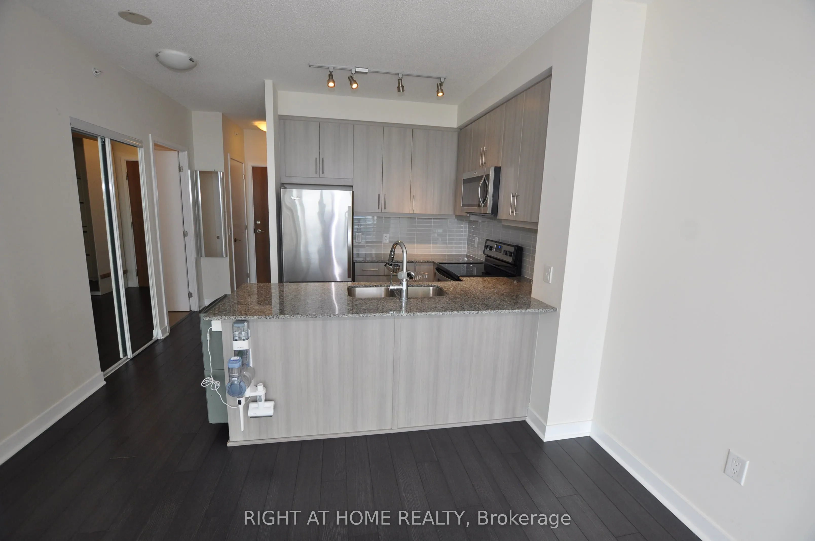 3975 Grand Park Drive, #3403