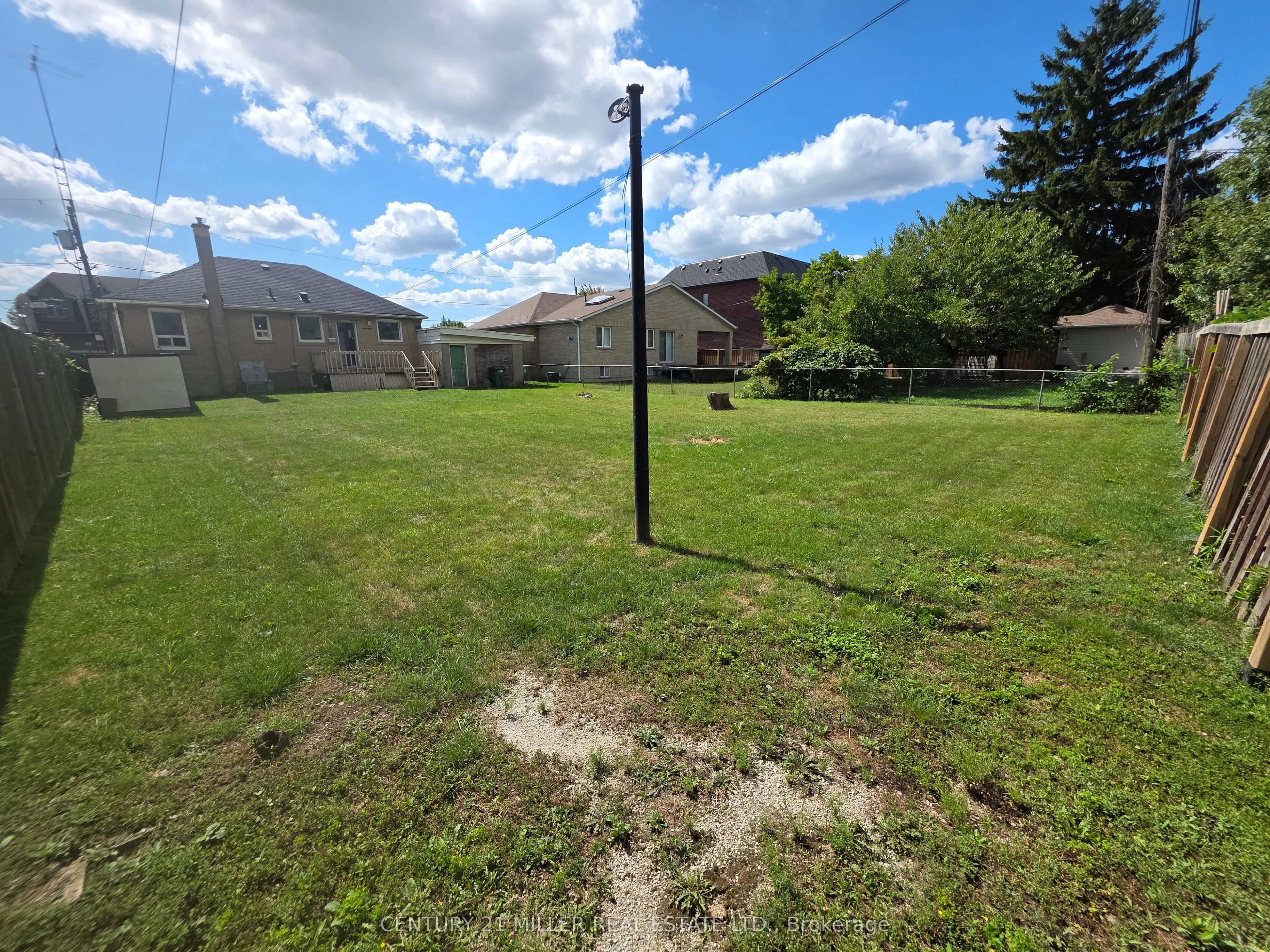 12 Glenbrook Avenue