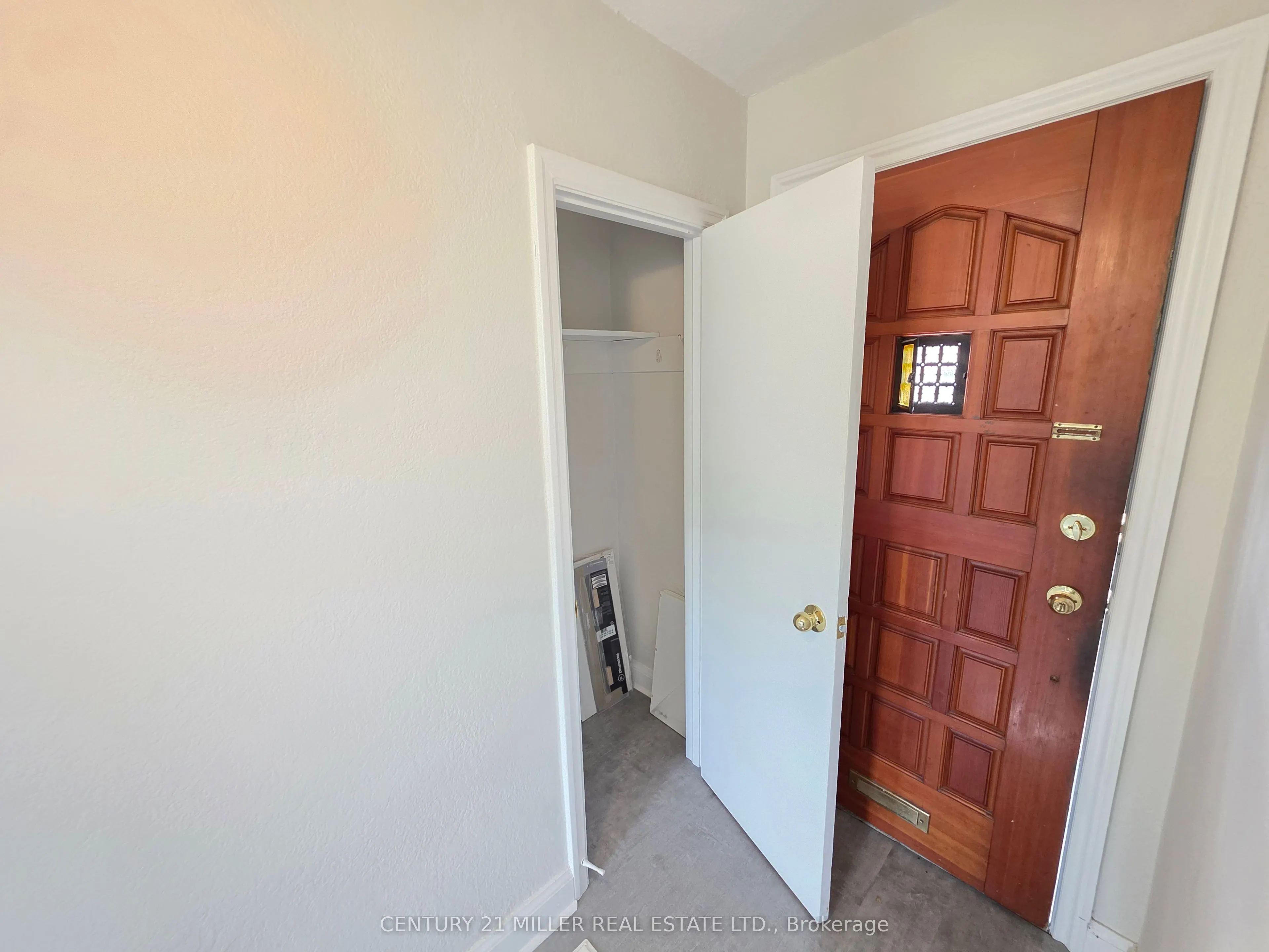 12 Glenbrook Avenue