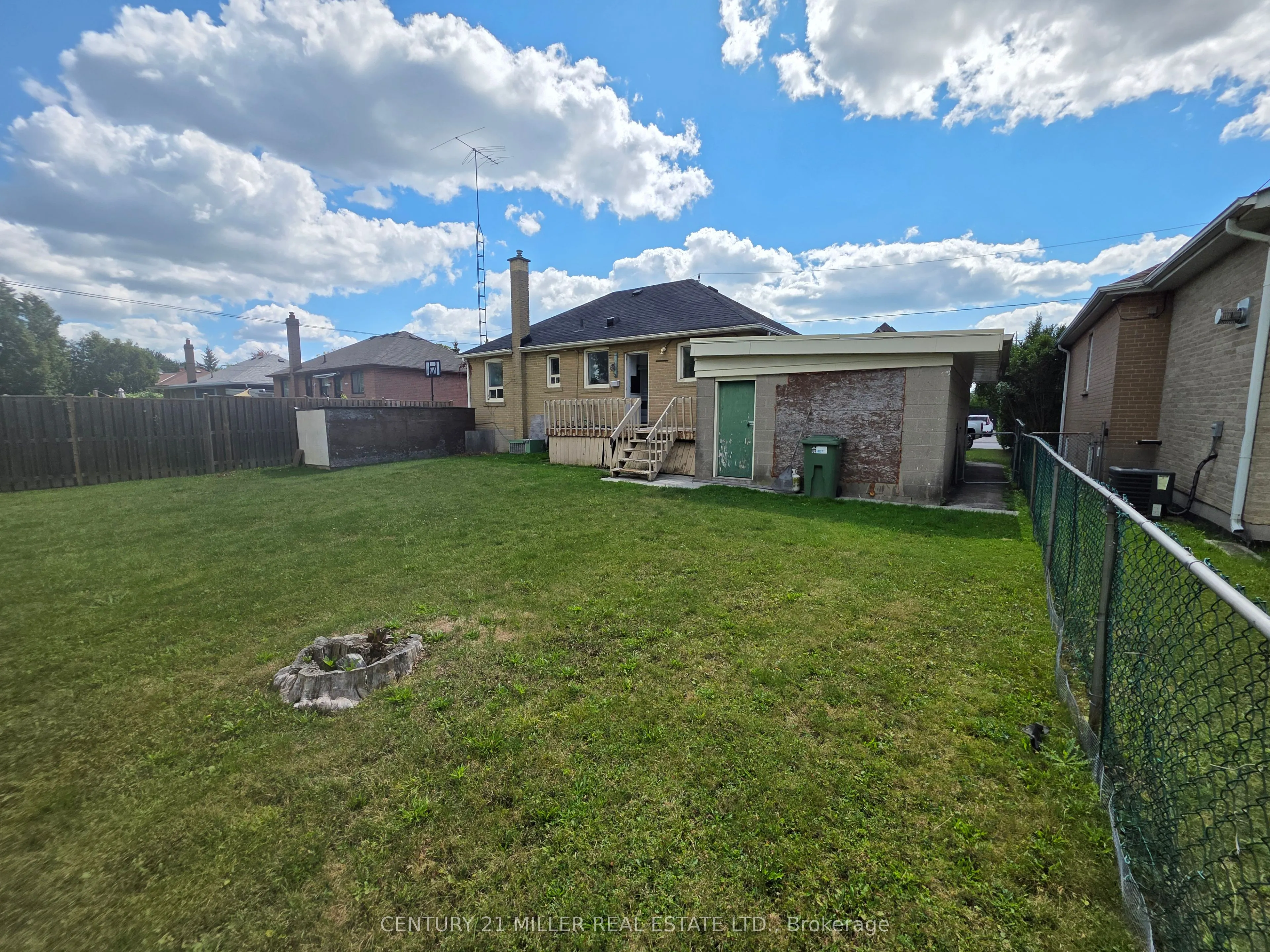12 Glenbrook Avenue