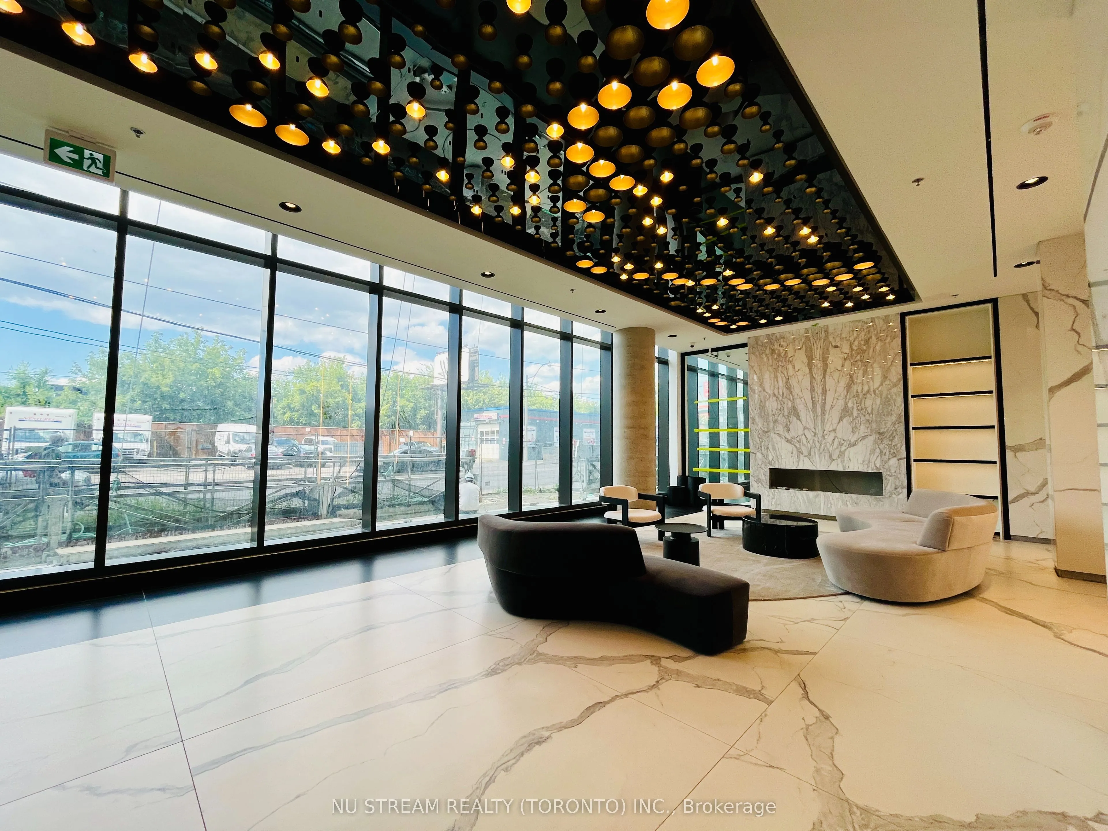 1285 Dupont Street, #807