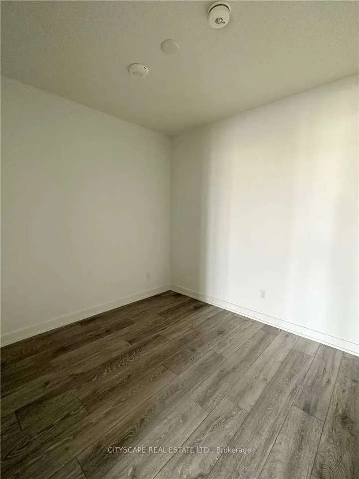 3200 Dakota Common Court, #B203