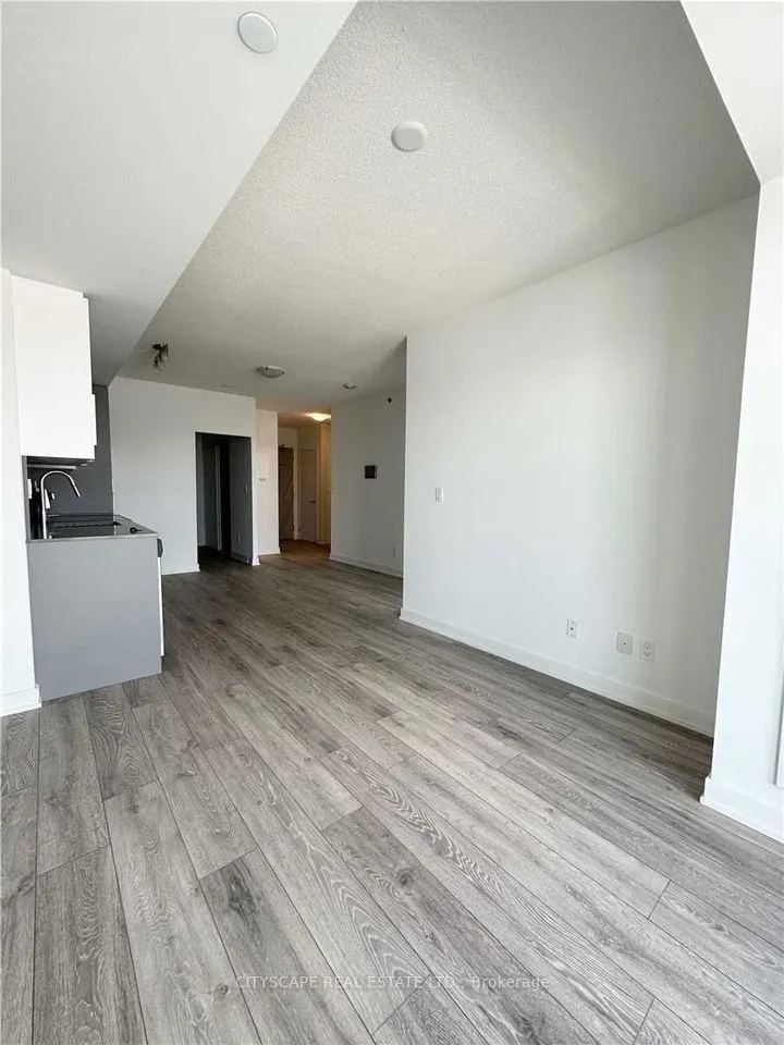 3200 Dakota Common Court, #B203