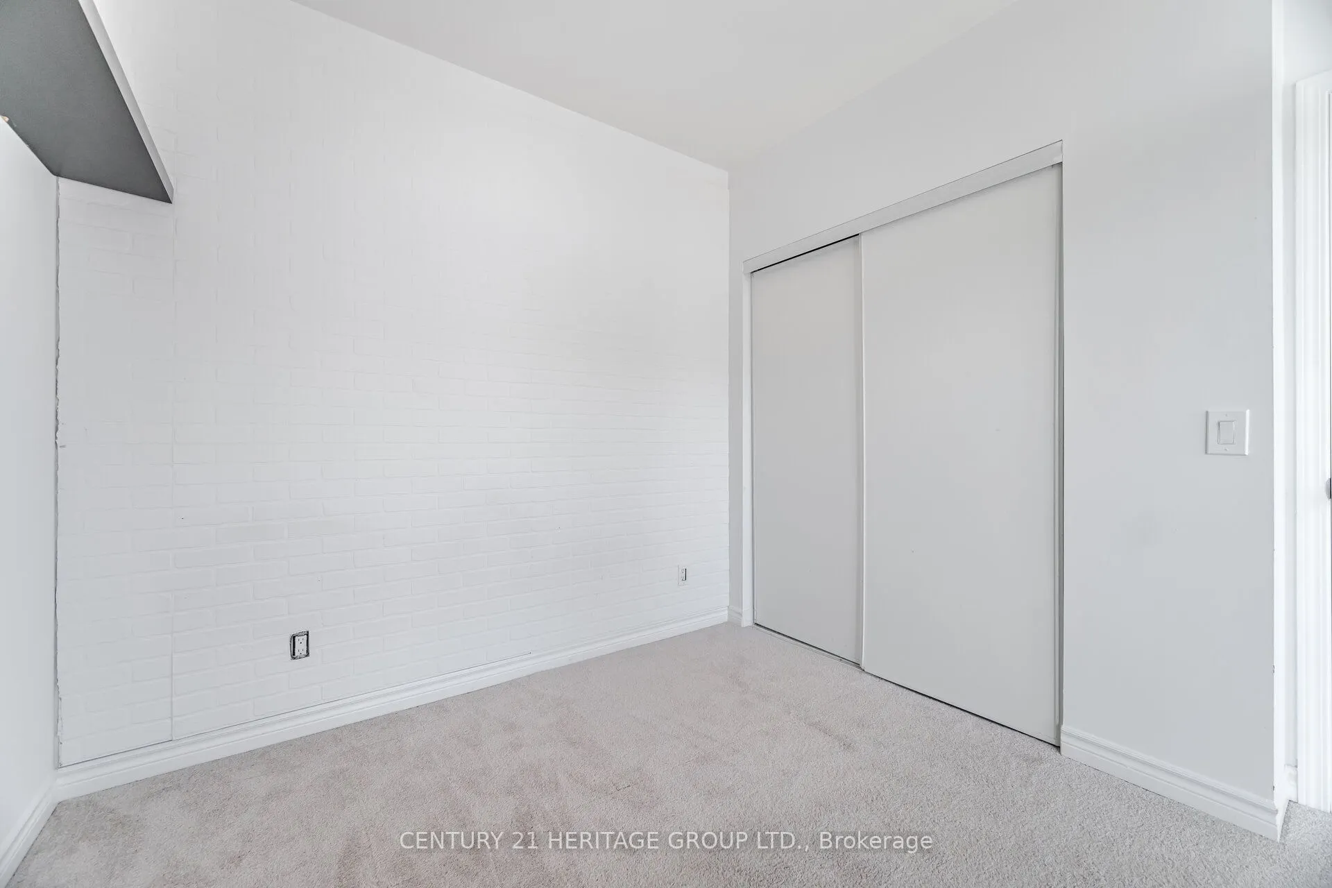 2522 Keele Street, #320