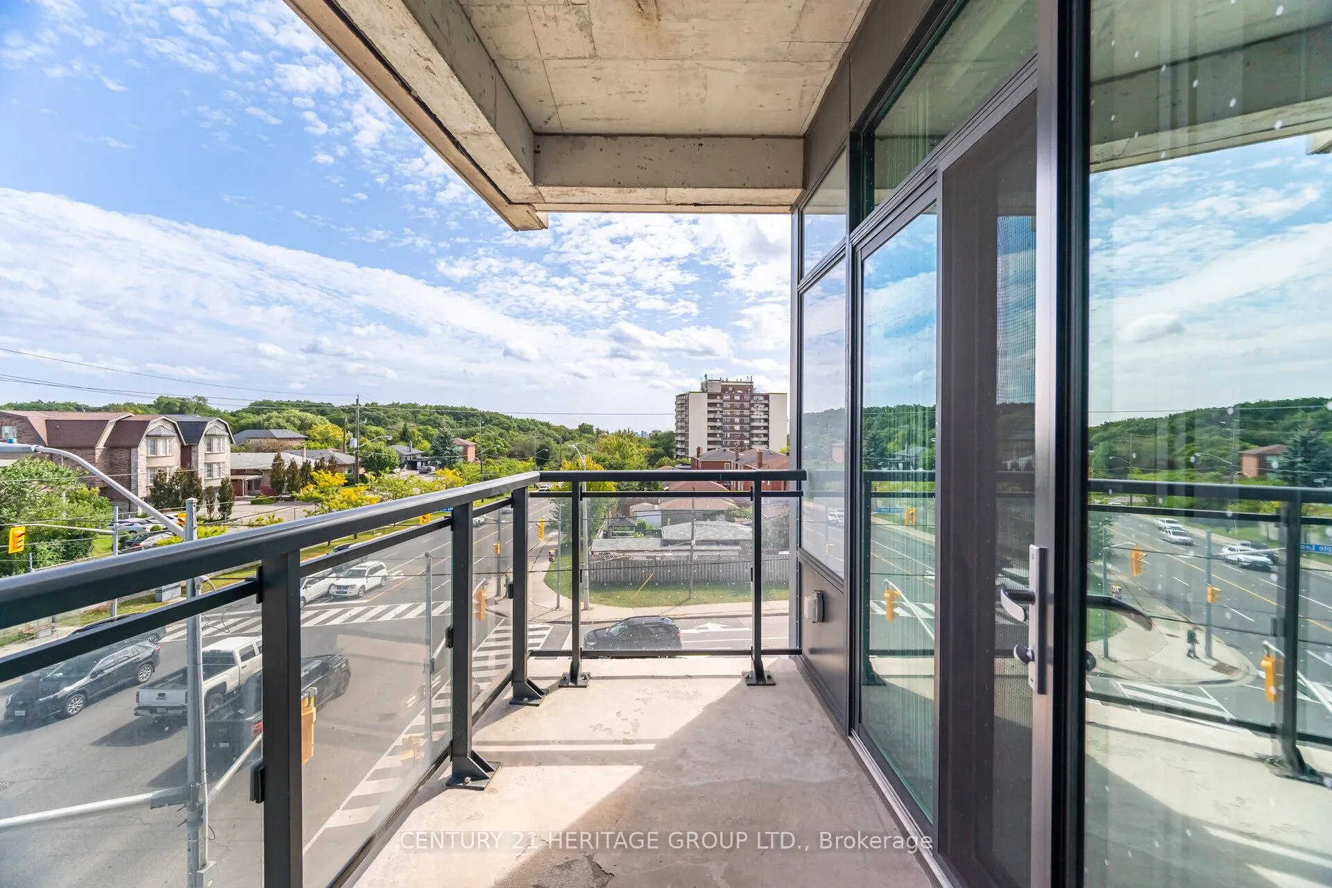 2522 Keele Street, #320