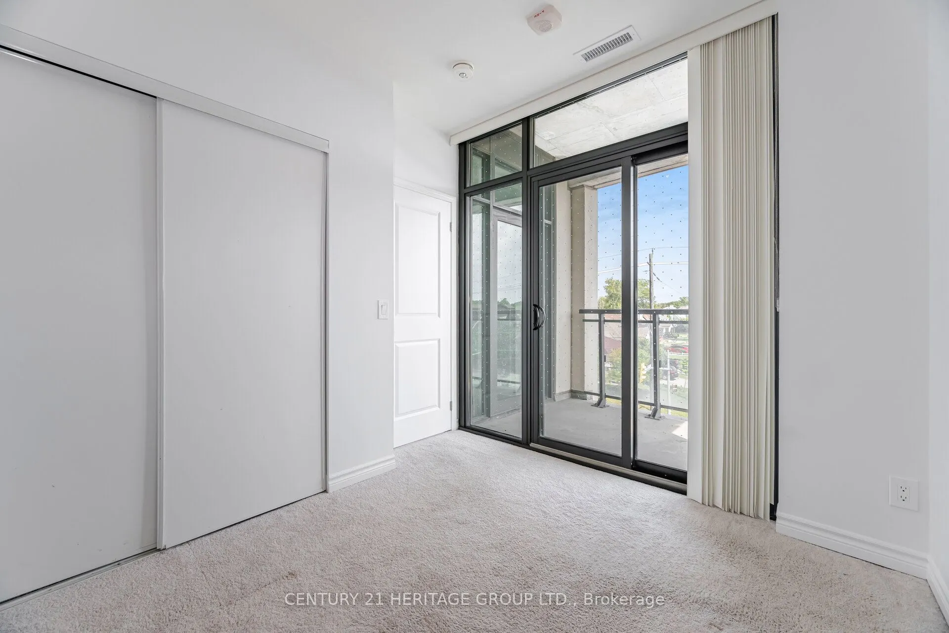 2522 Keele Street, #320