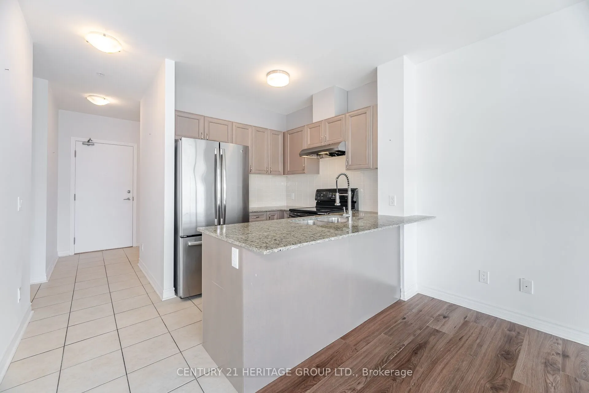 2522 Keele Street, #320