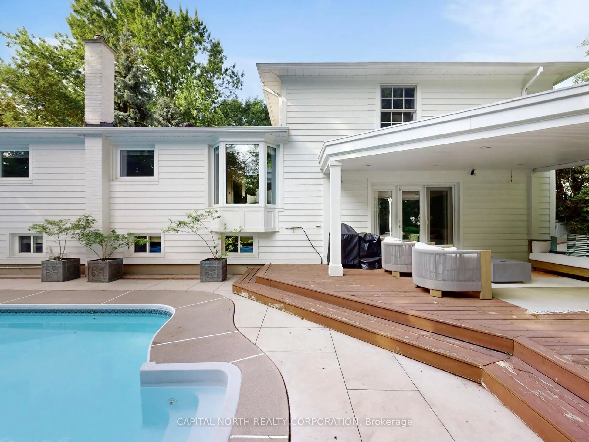 133 Castle Crescent