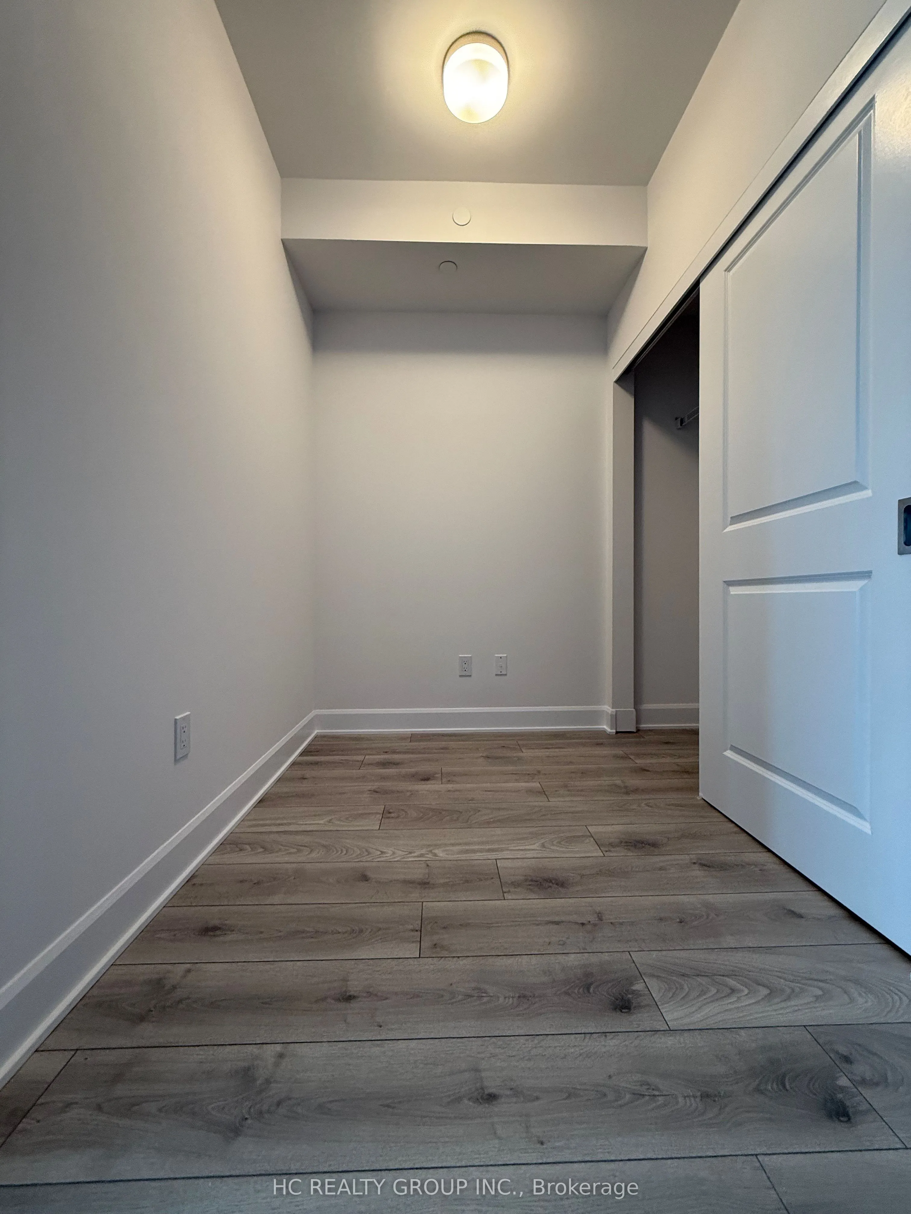 3240 William Coltson Avenue, #811