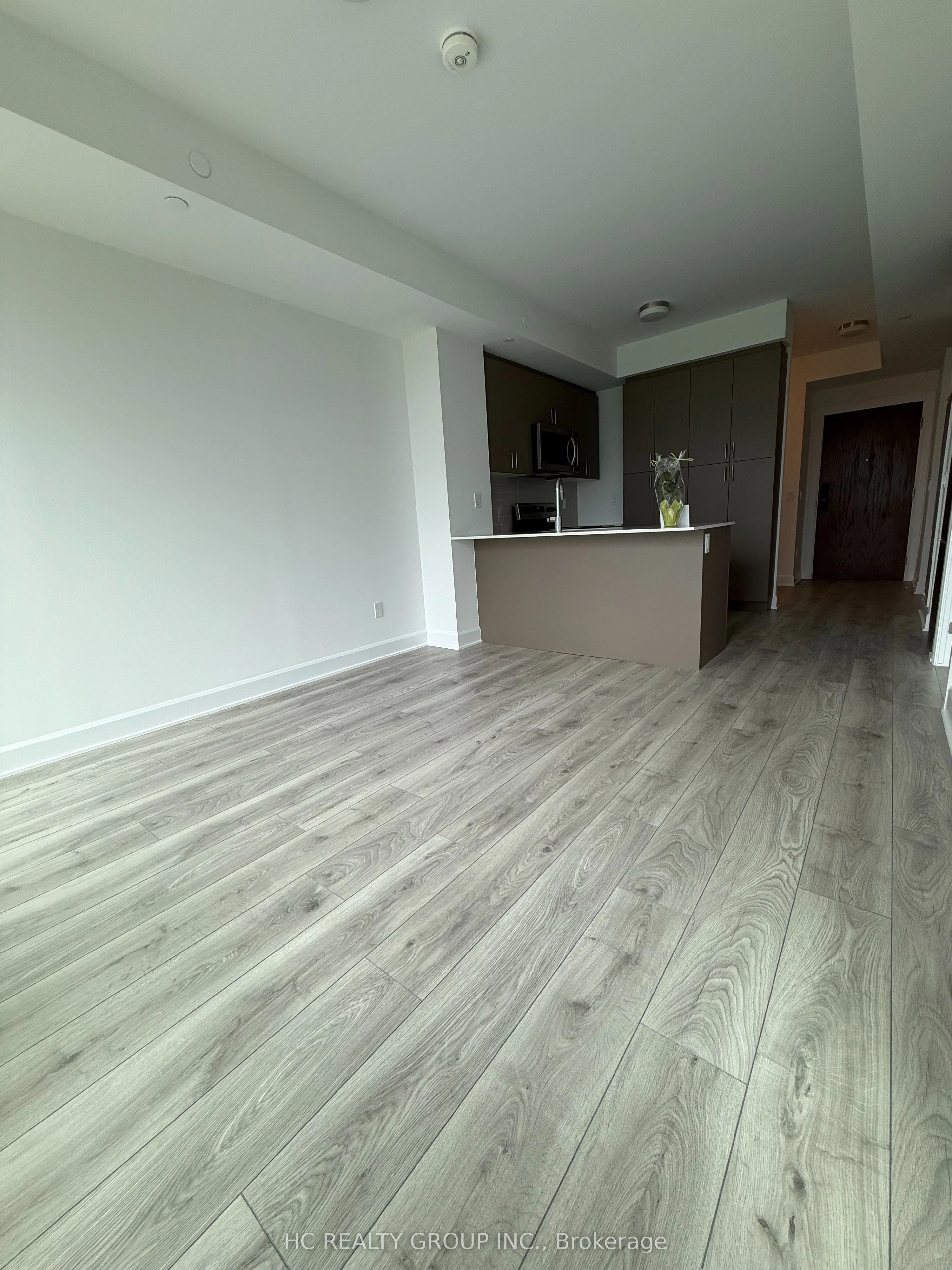 3240 William Coltson Avenue, #811