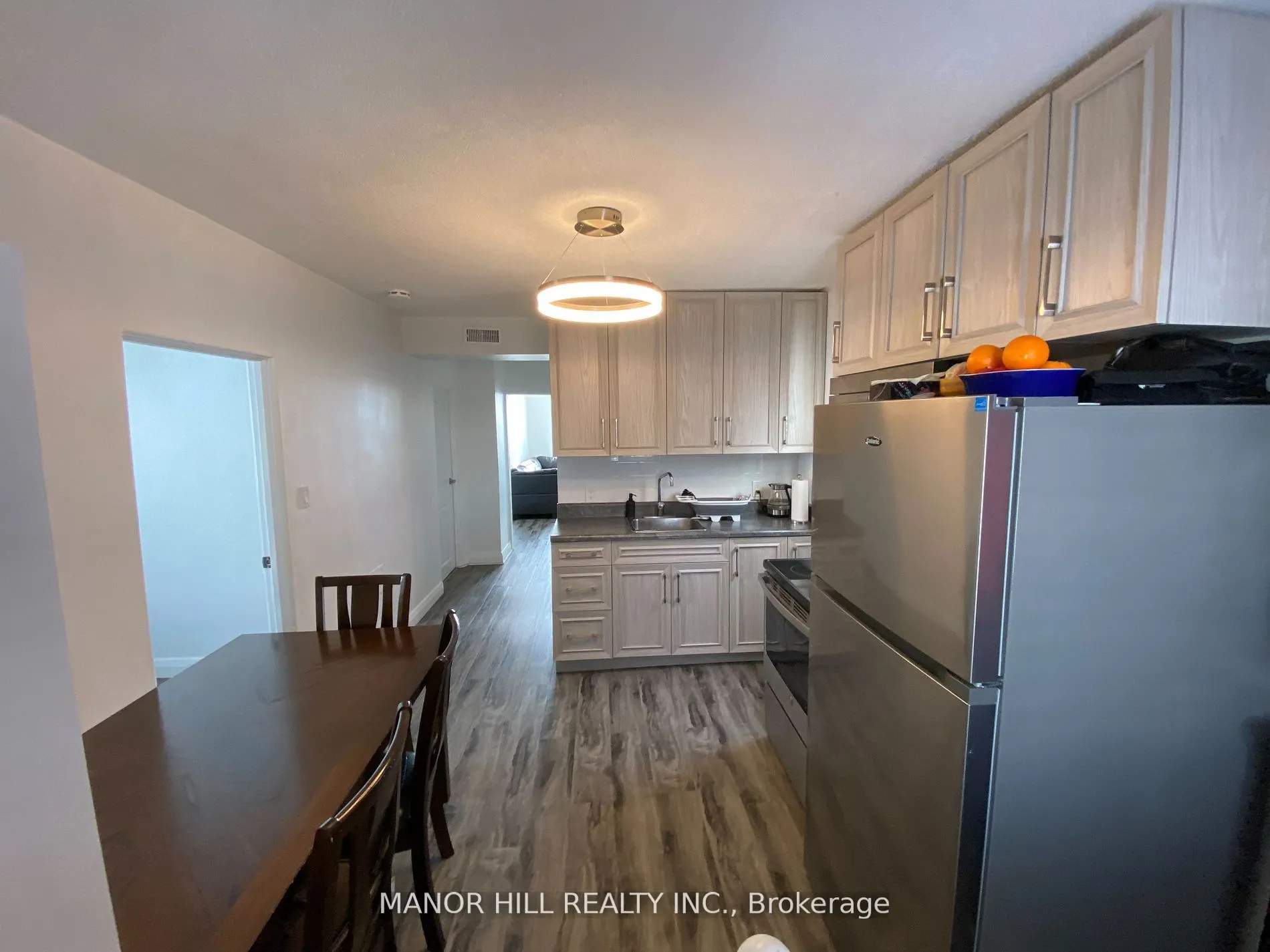 929 Lakeshore Road E, ##2