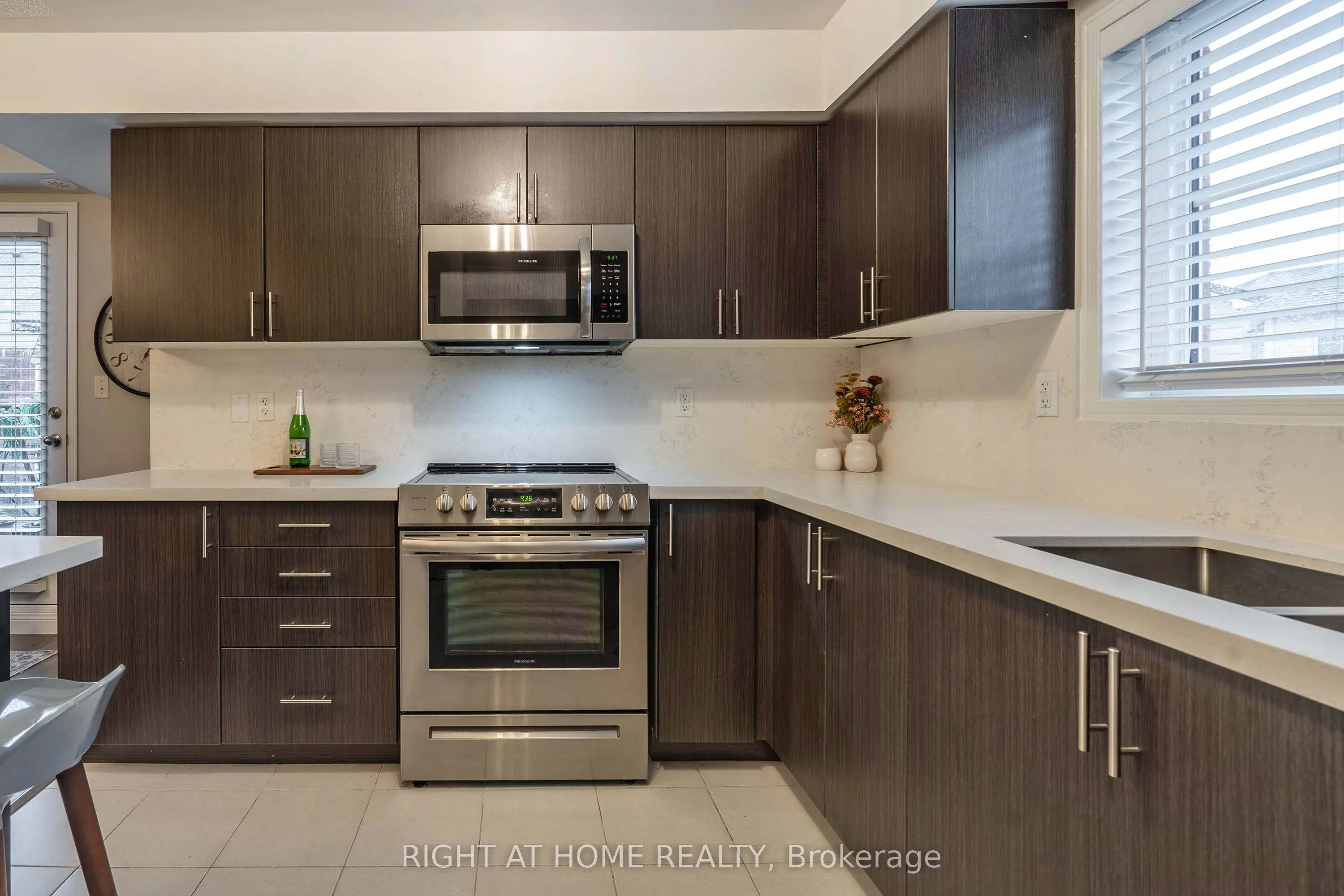 47 Hays Boulevard, #3