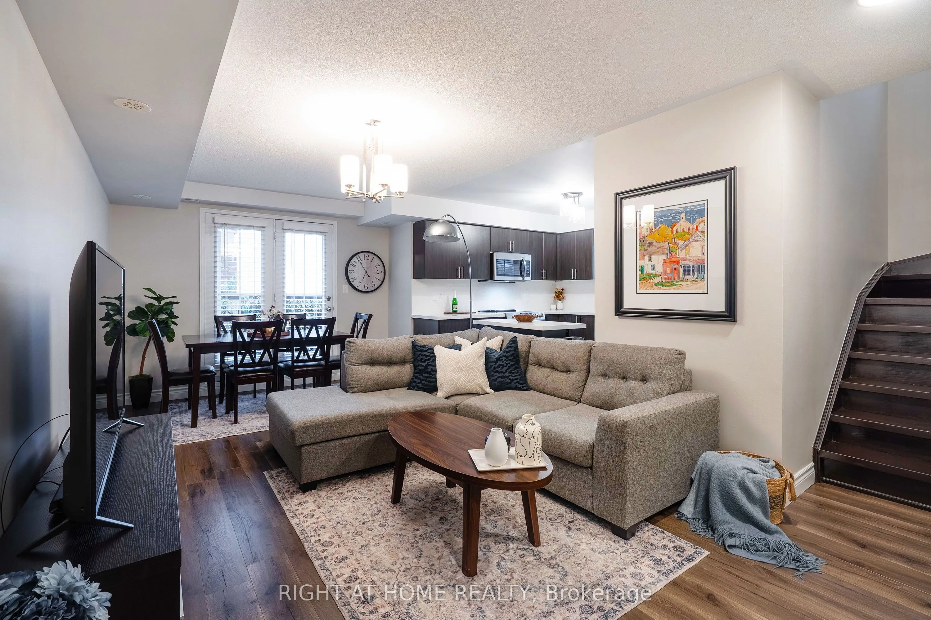 47 Hays Boulevard, #3