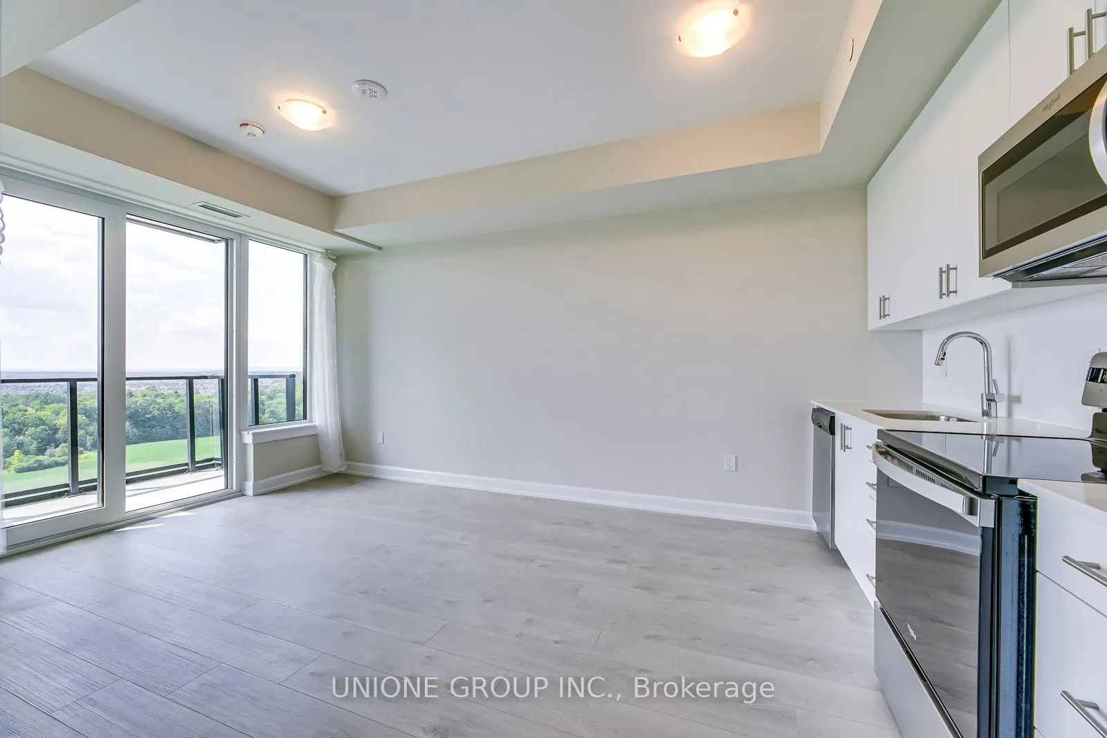 3200 William Coltson Avenue, #1204