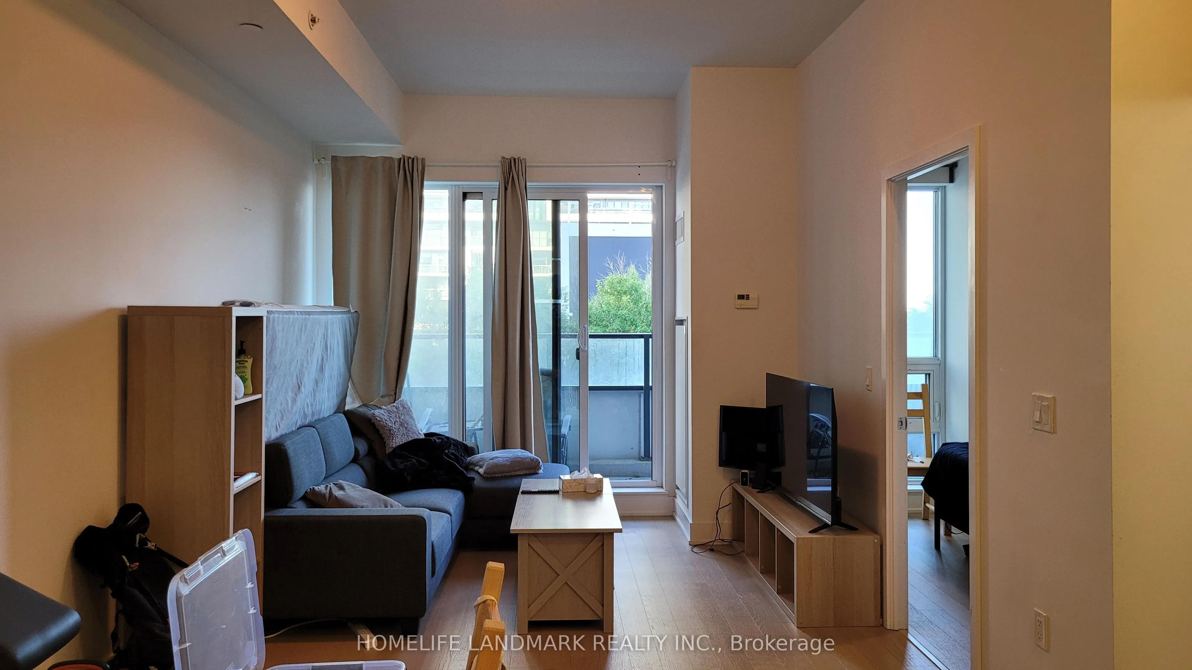 20 Shore Breeze Drive, #208