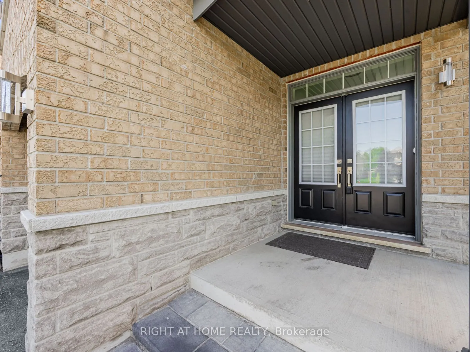 7326 Golden Meadow Court