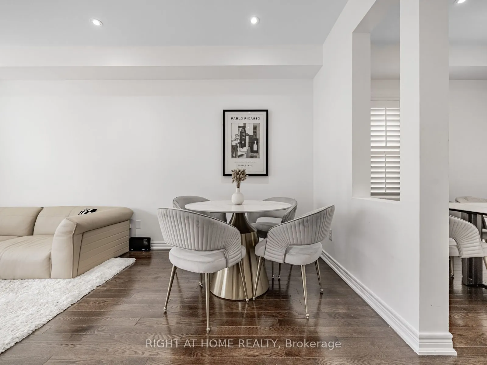 7326 Golden Meadow Court
