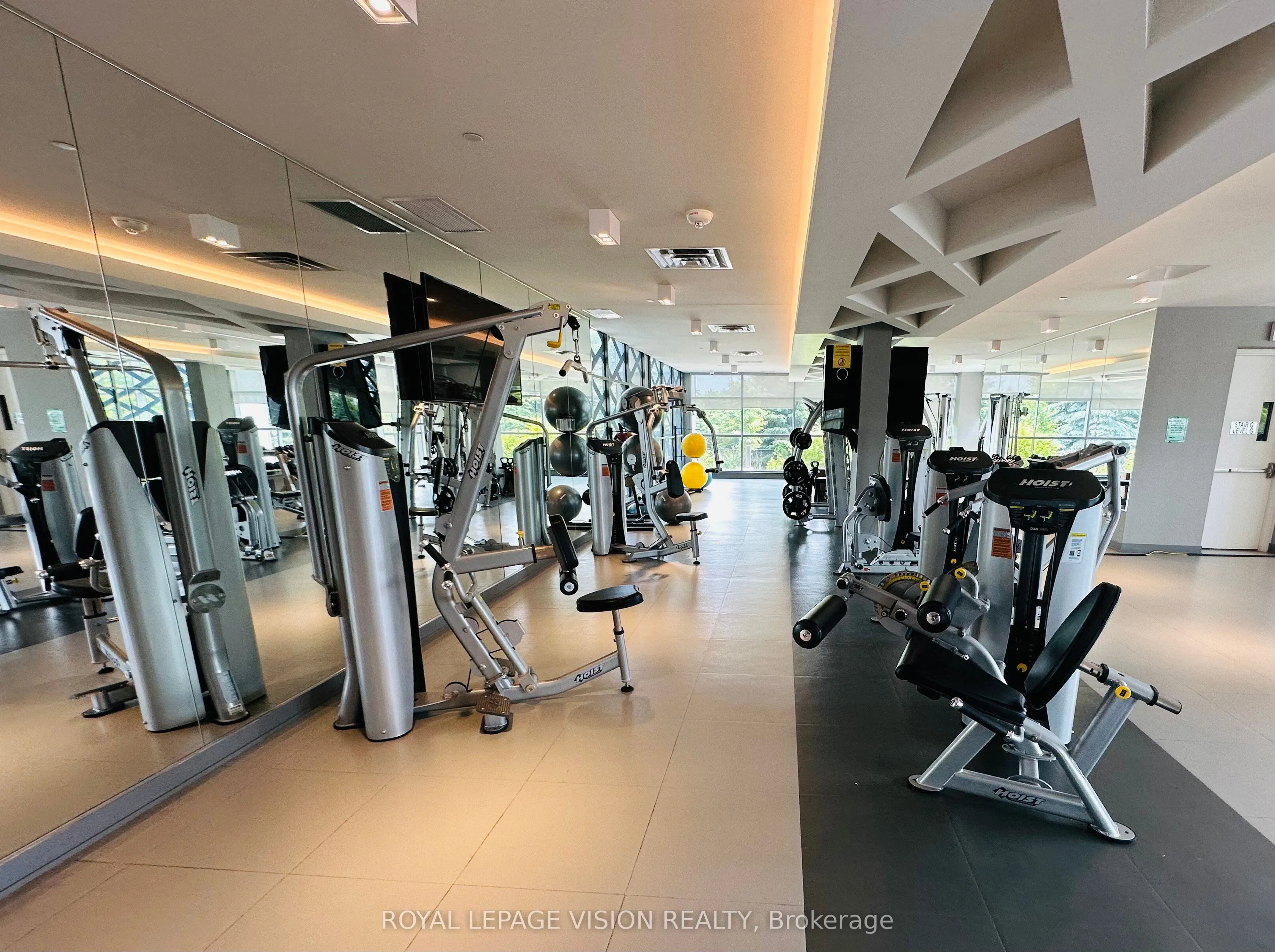 4677 Glen Erin Drive, #1009