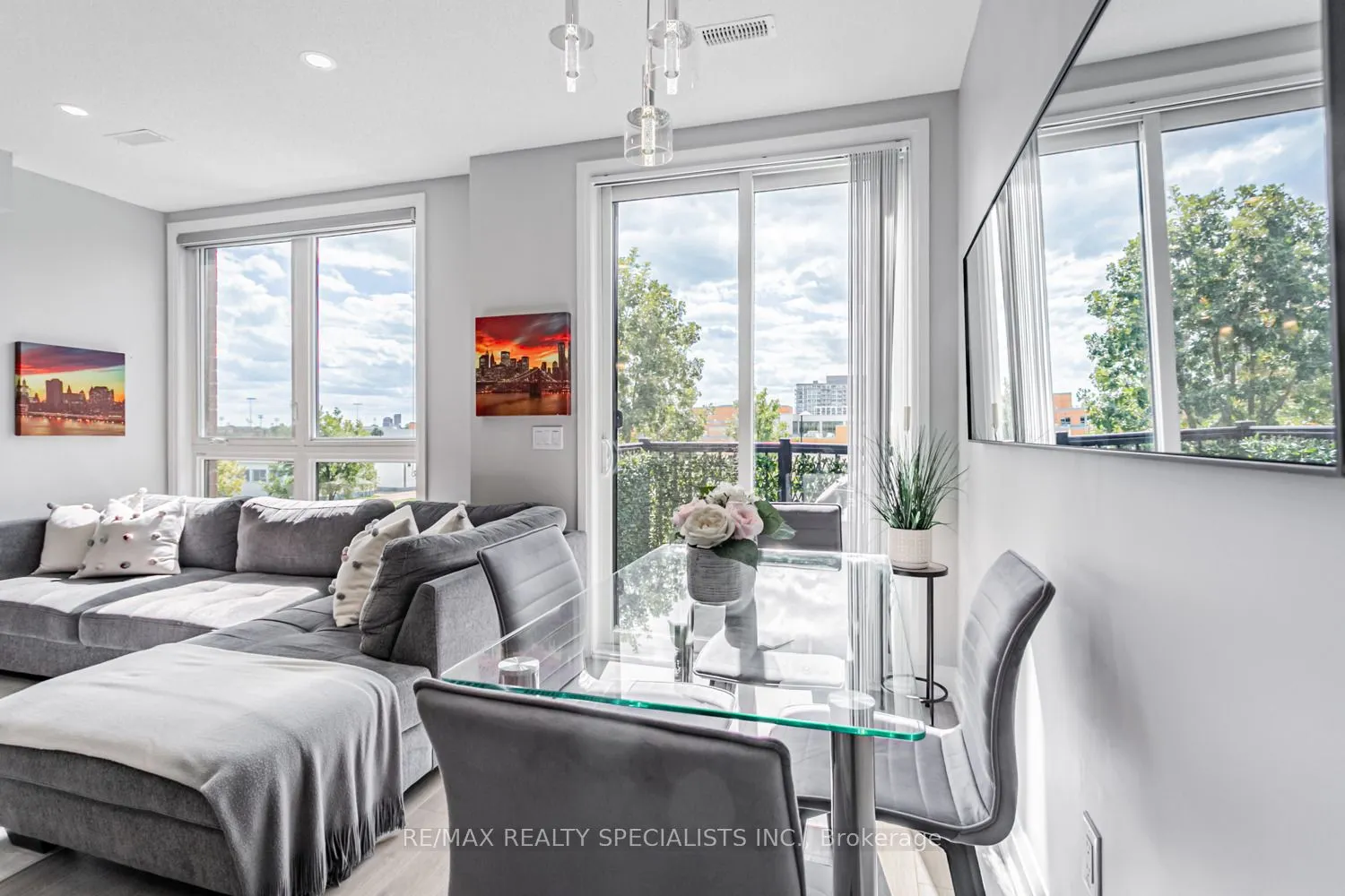 1210 Main Street E, #203