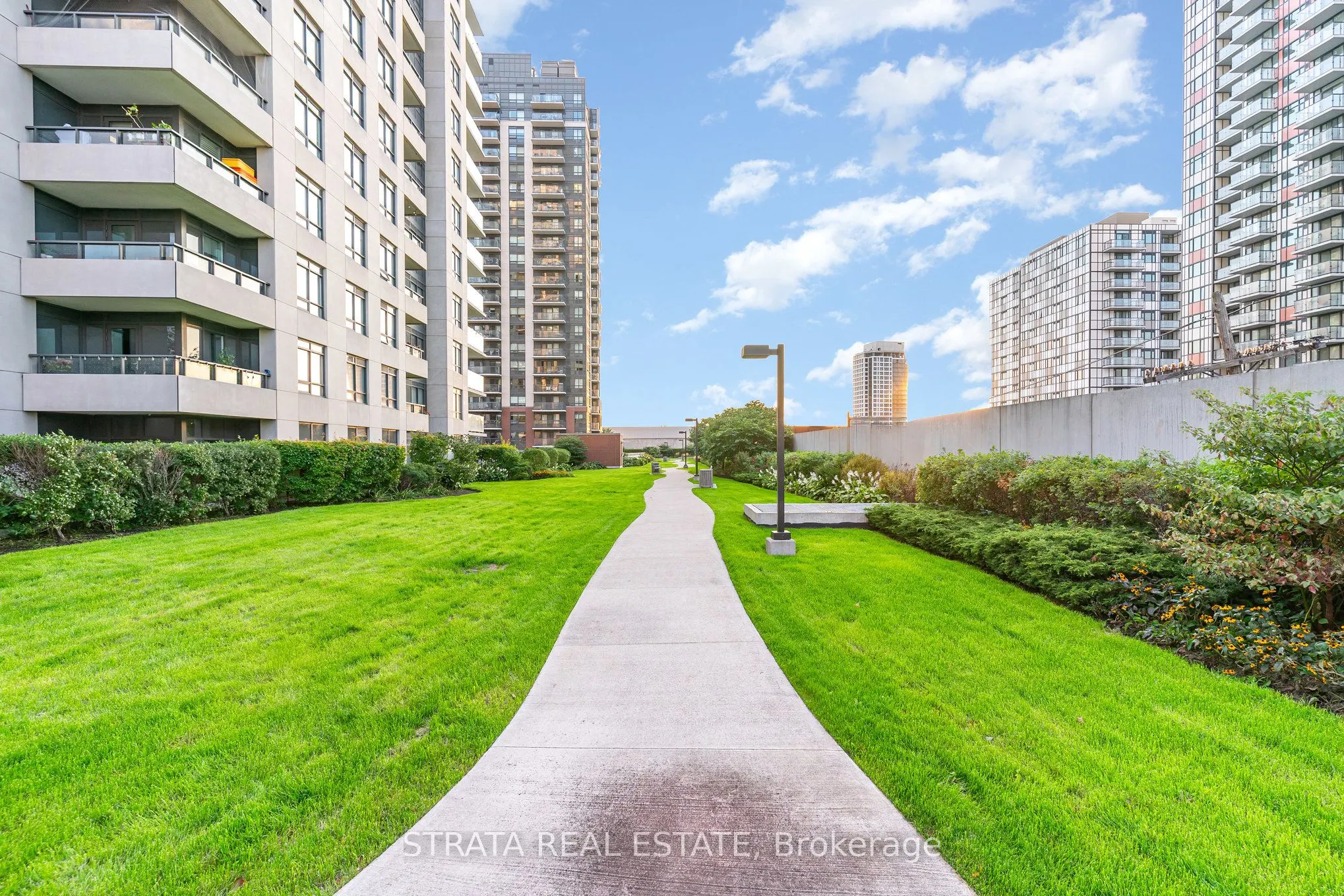 1410 Dupont Street, #1609