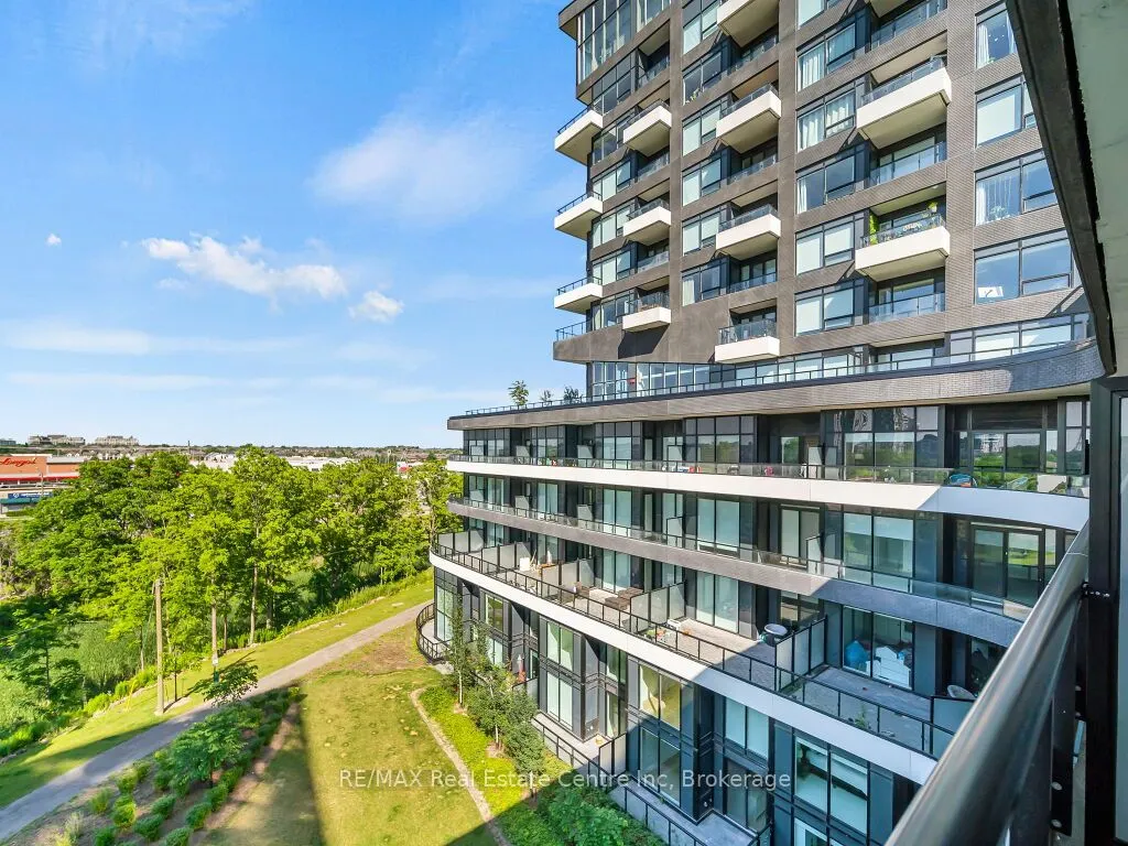 2485 TAUNTON Road, #427