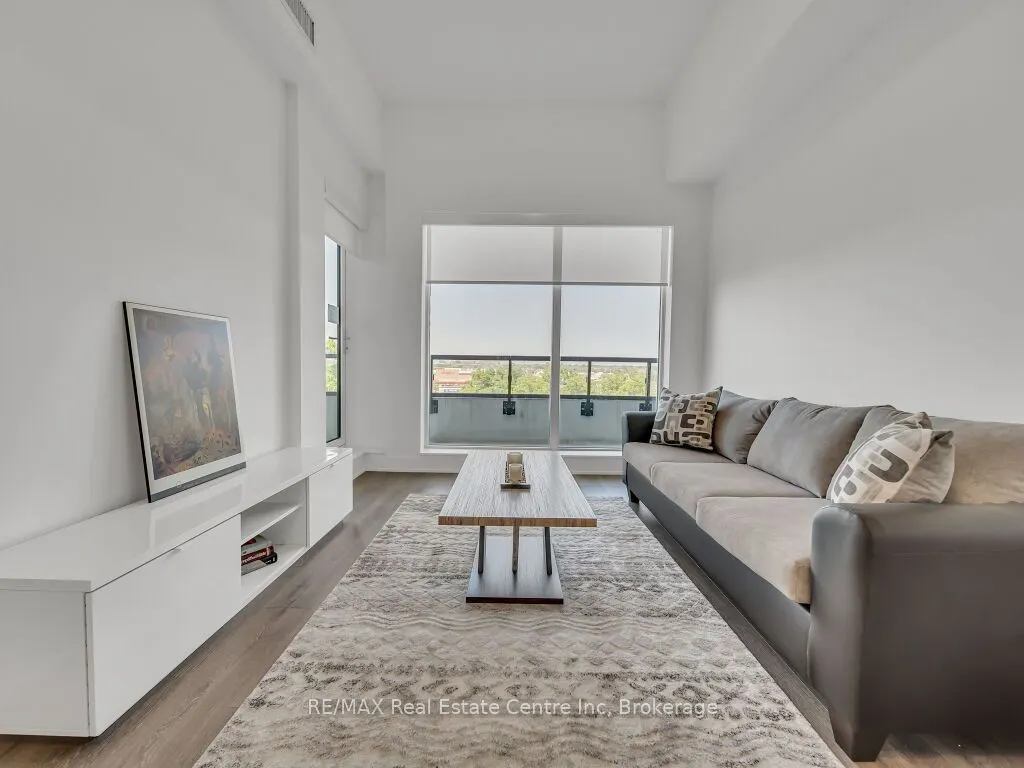 2485 TAUNTON Road, #427